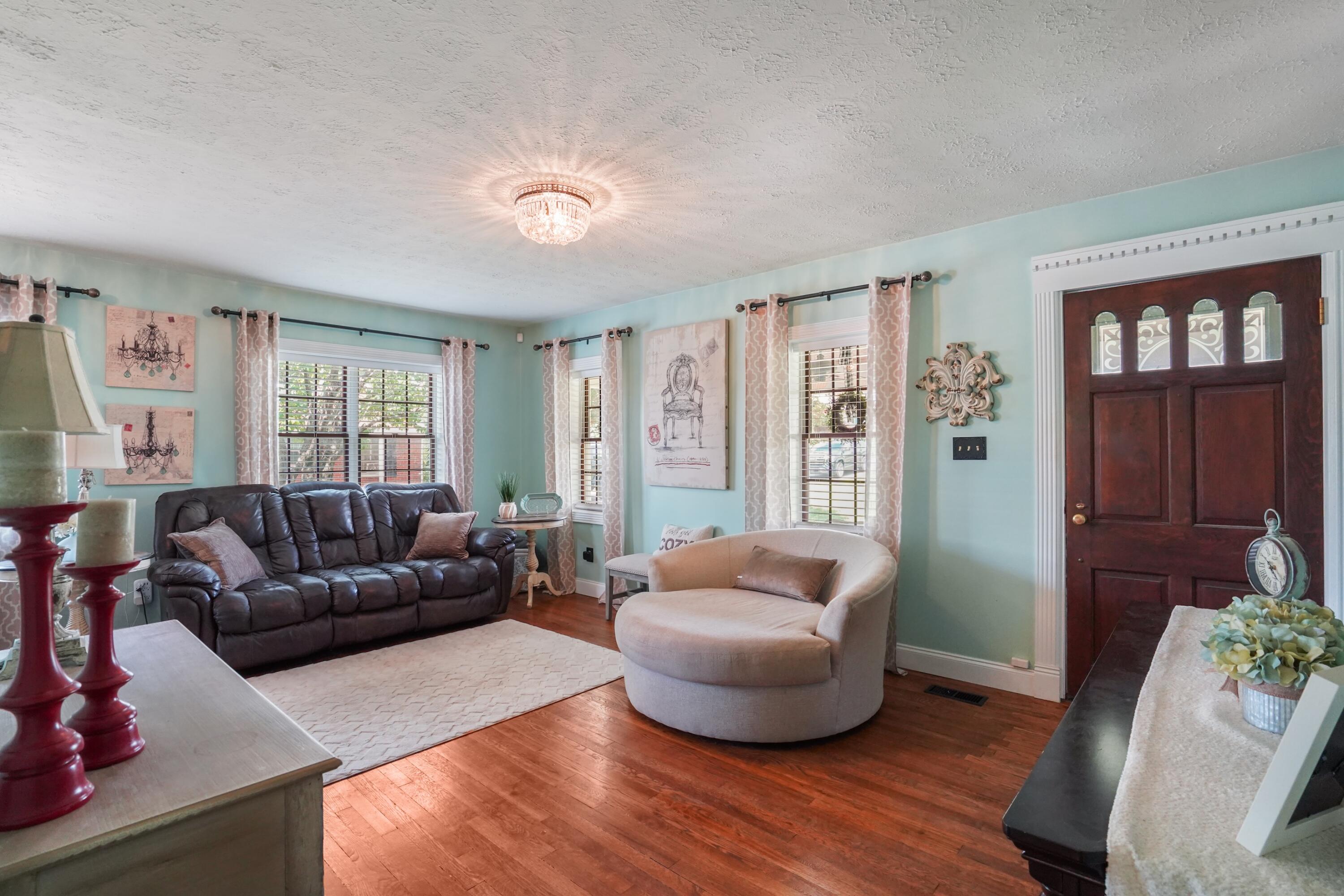 507 Newton Street Property Photo 29
