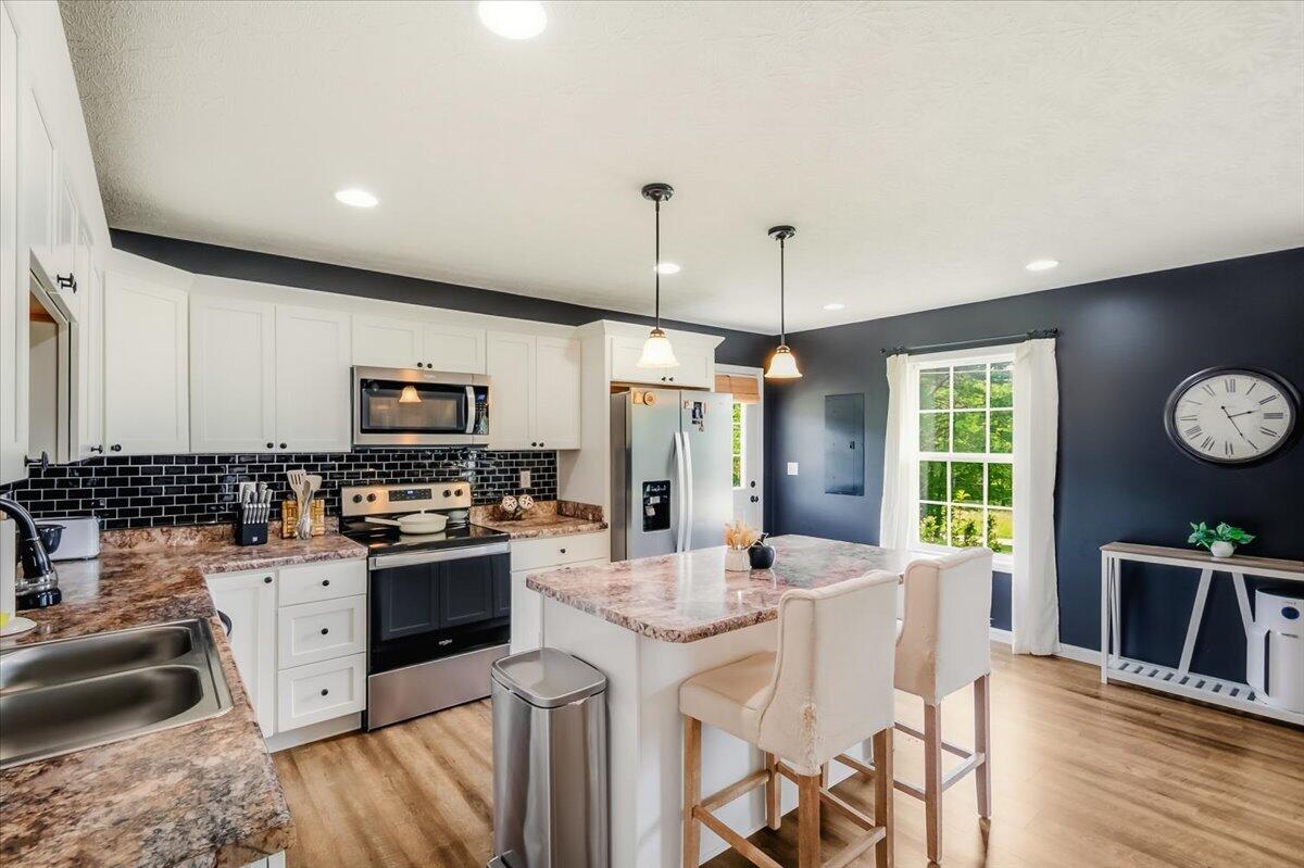 322 Mckeehans Crossing Property Photo 11