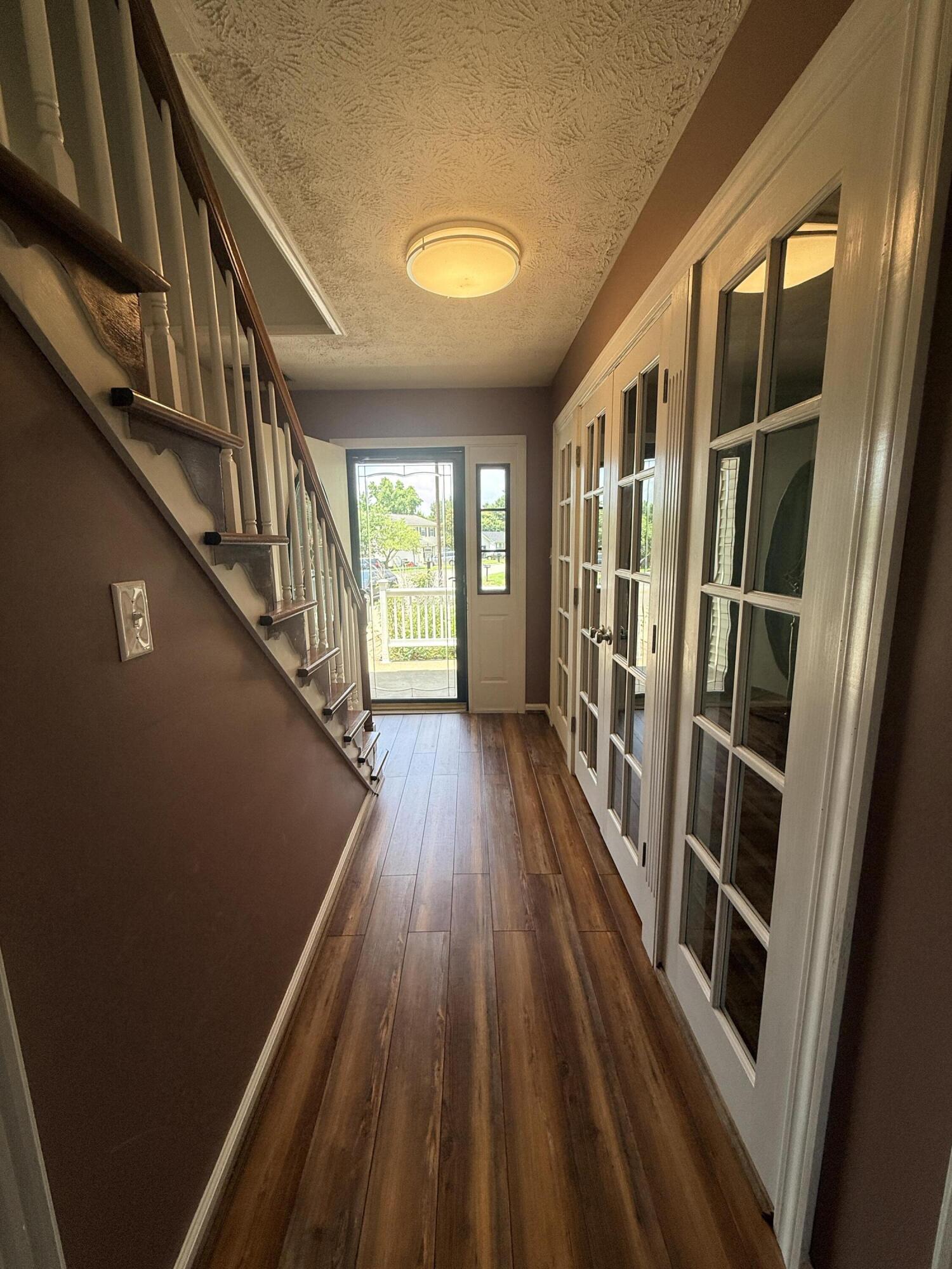 1111 Southpoint Drive Property Photo 10