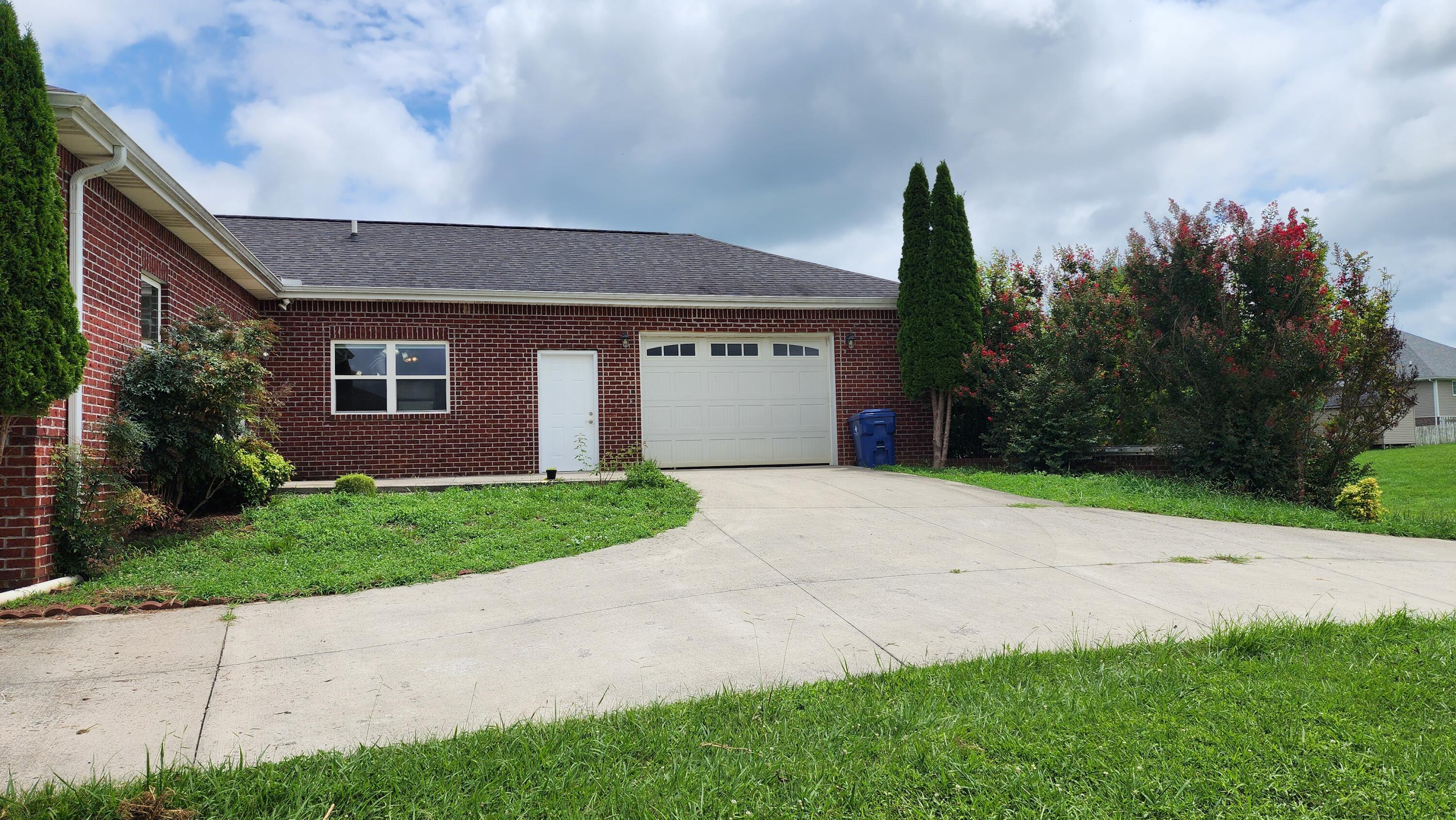 299 Highway 1676 Property Photo 4