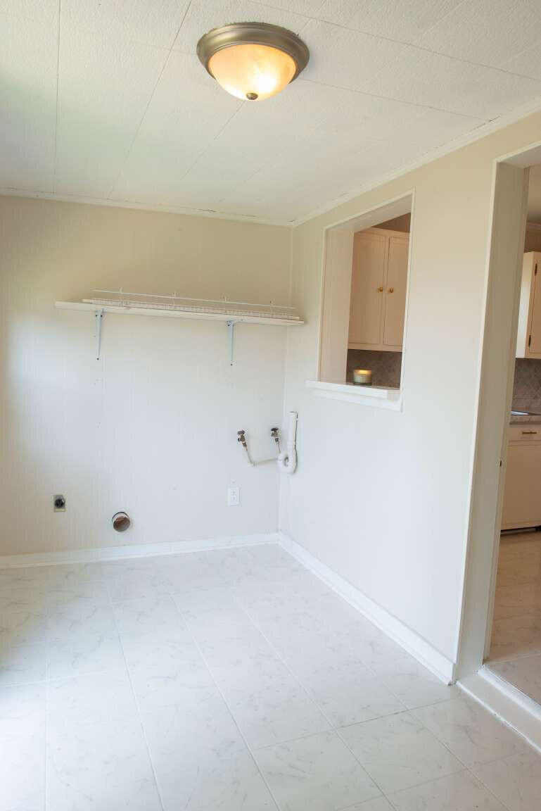 109 E 20th Street Property Photo 18
