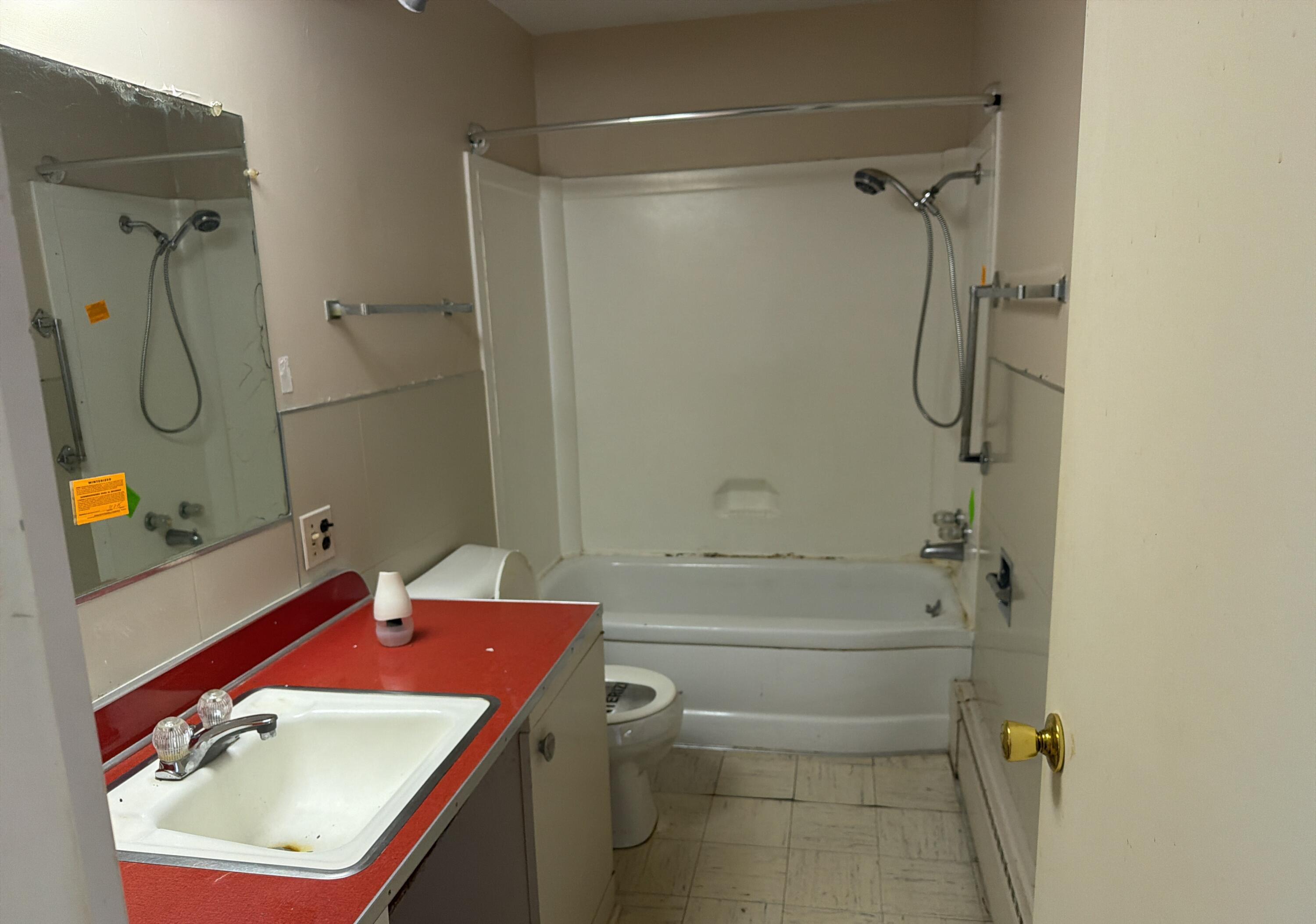 214 Highland Drive Property Photo 8