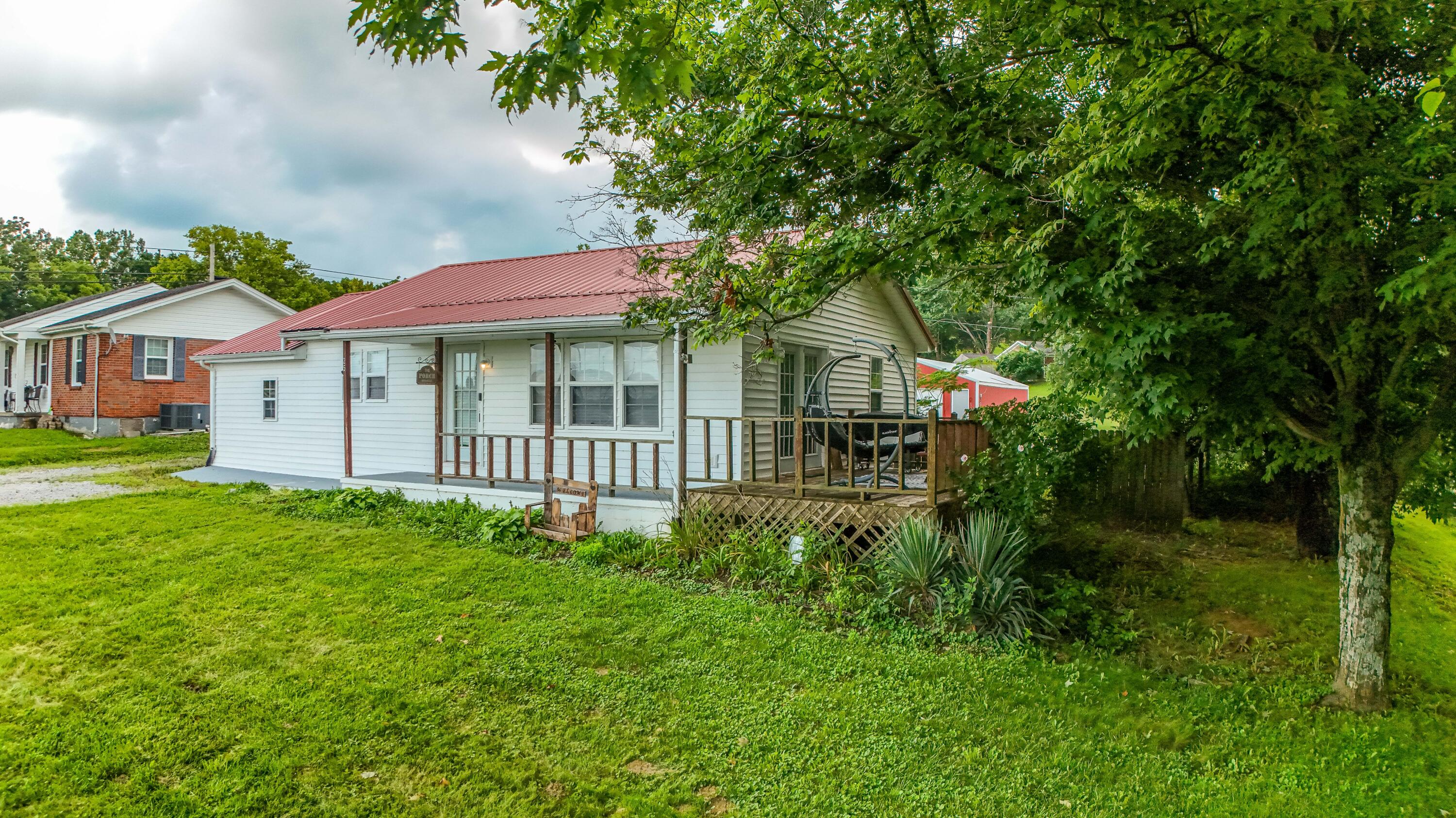 25 Terry Road Property Photo 3