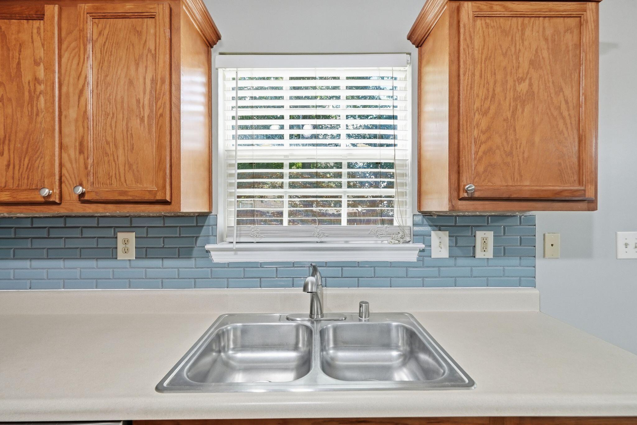 2629 Michelle Park Property Photo 15