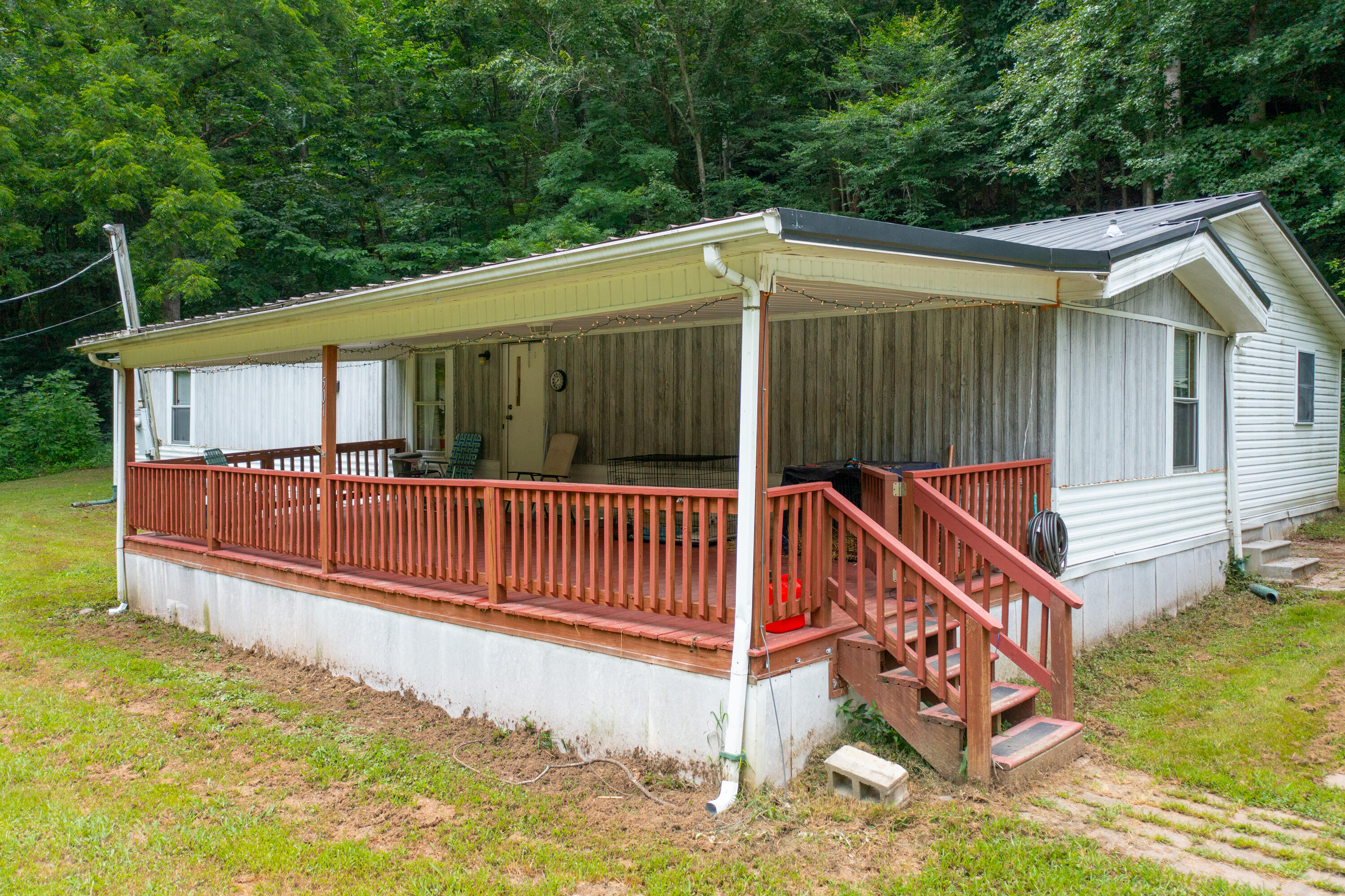 501 Left Fork Moore Creek Road Property Photo 7