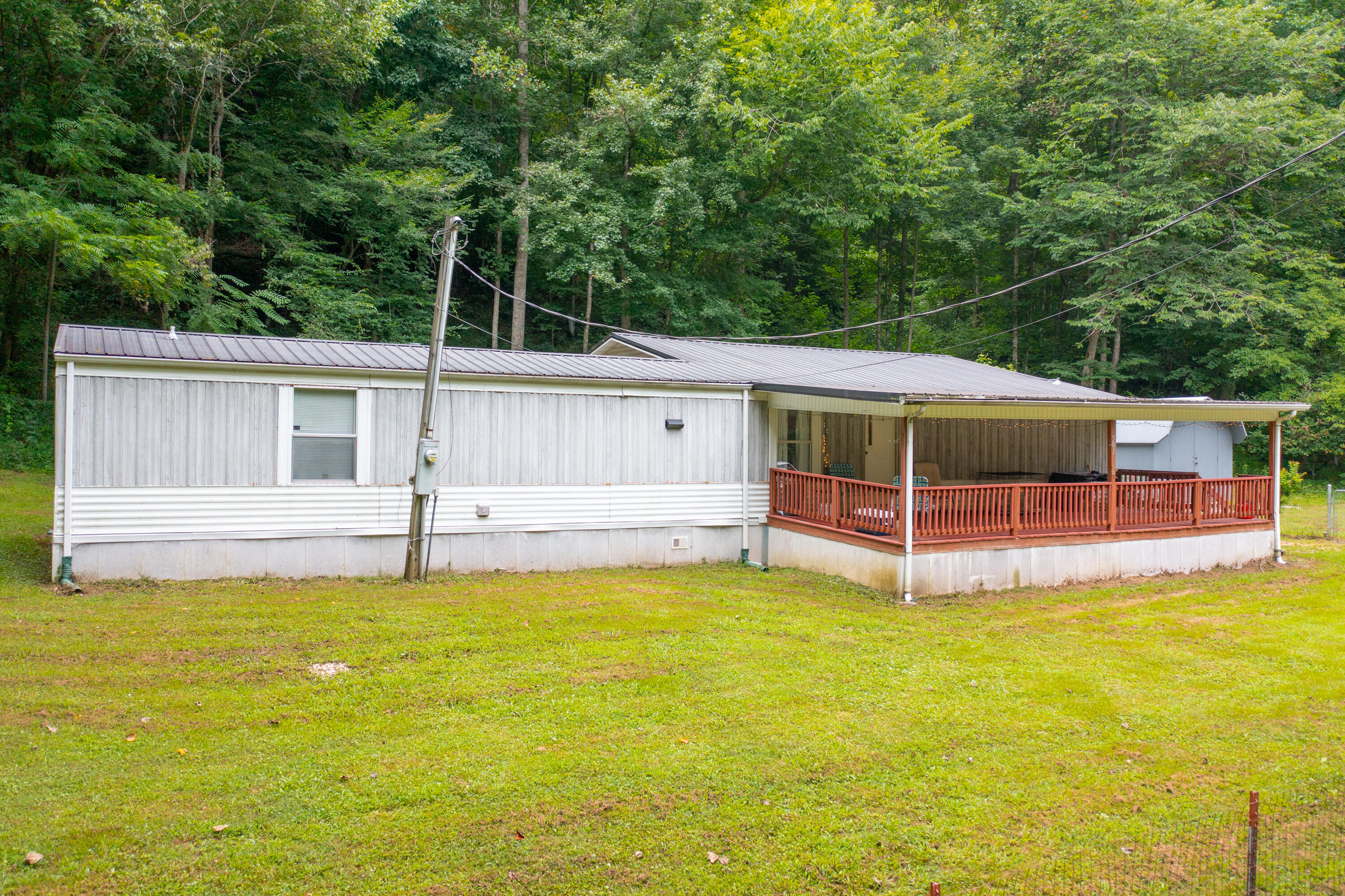 501 Left Fork Moore Creek Road Property Photo 9
