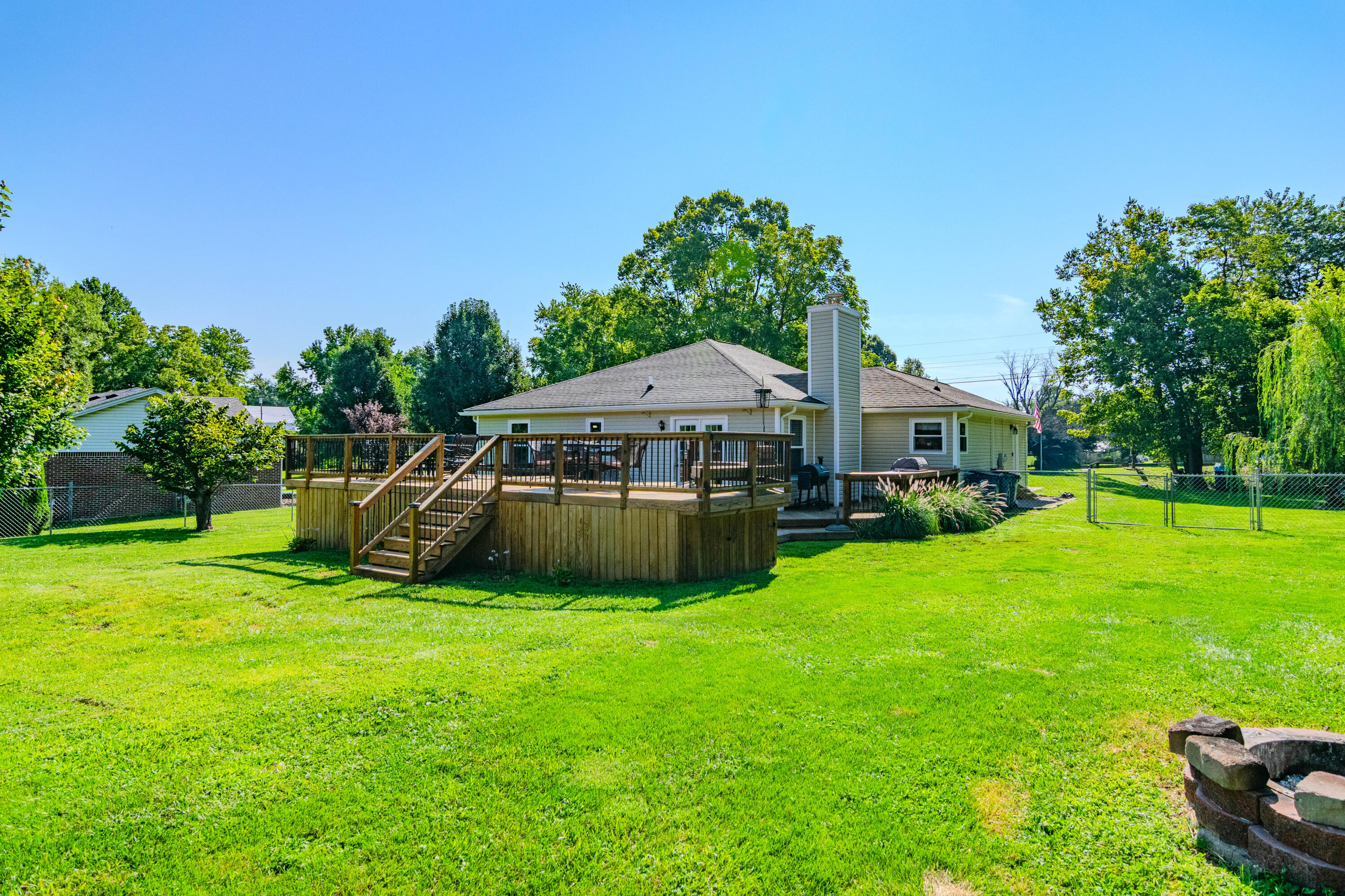 1667 Old Frankfort Road Property Photo 39