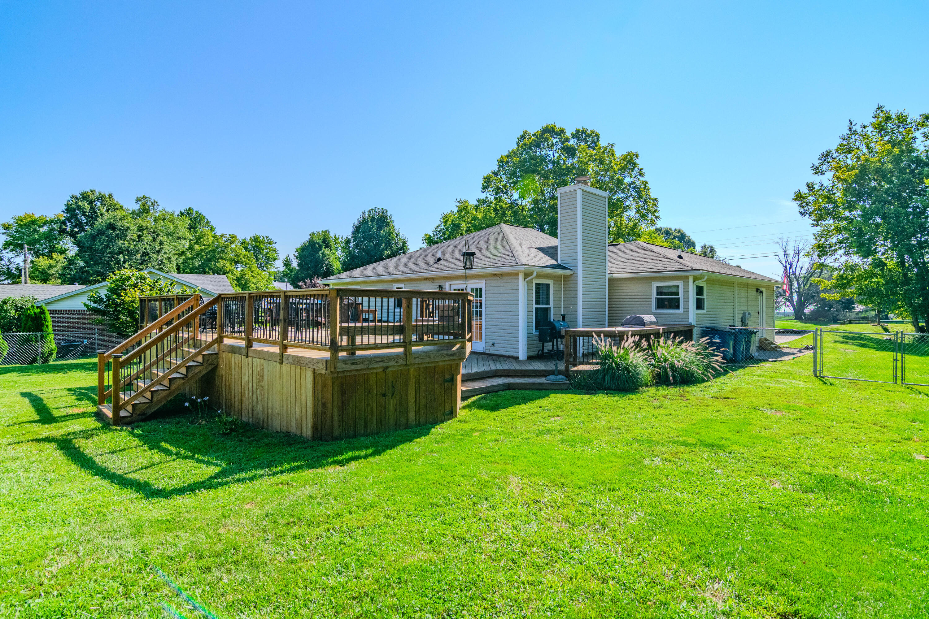 1667 Old Frankfort Road Property Photo 40