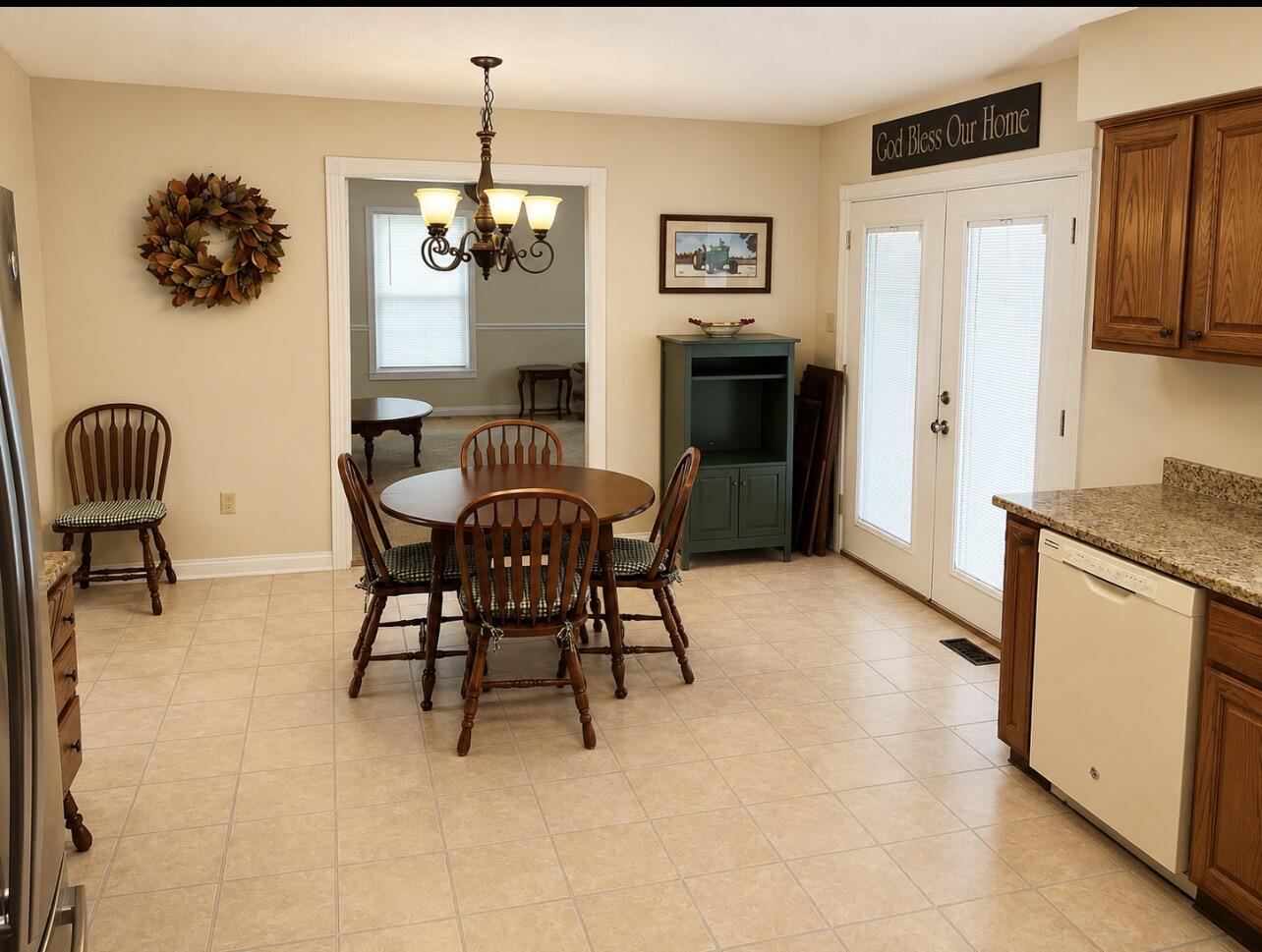 322 Calmes Boulevard Property Photo 34