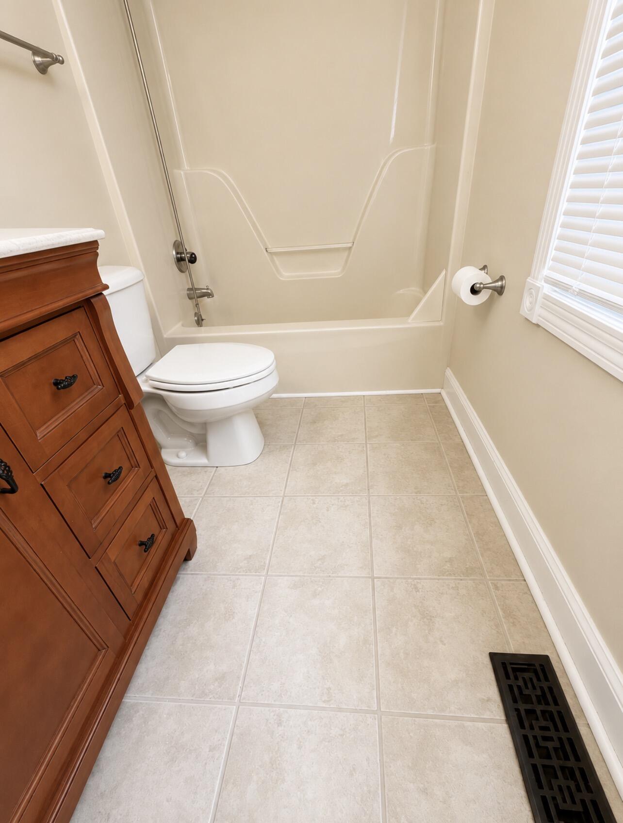 322 Calmes Boulevard Property Photo 43