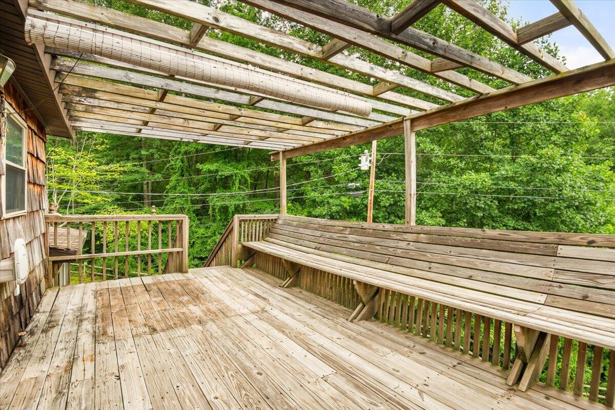 935 Whippoorwill Road Property Photo 28