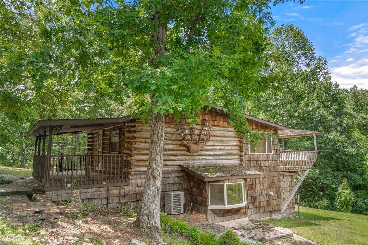 935 Whippoorwill Road Property Photo 31