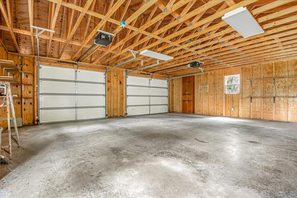 935 Whippoorwill Road Property Photo 40