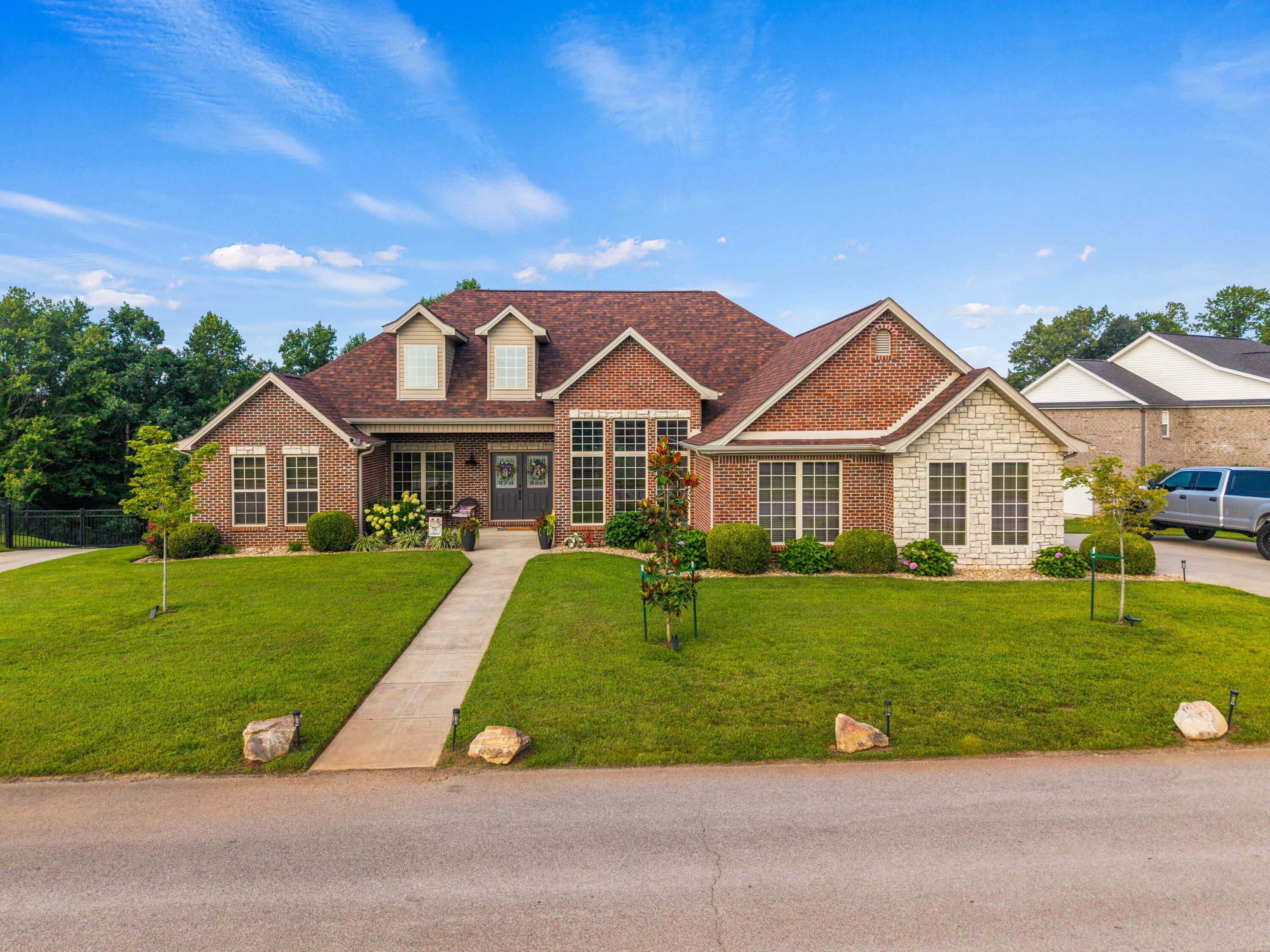 367 Natures Valley Drive