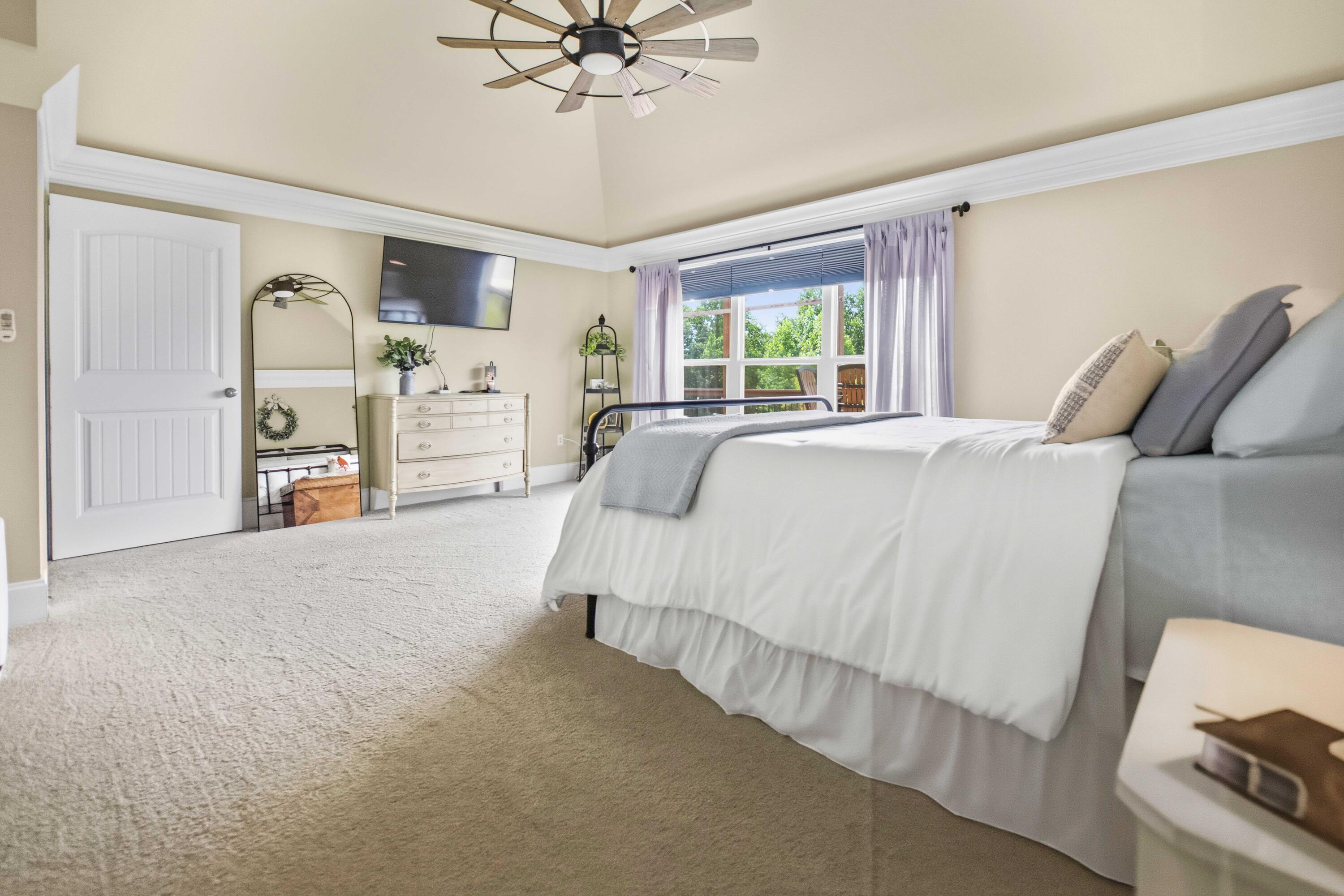 367 Natures Valley Drive Property Photo 22