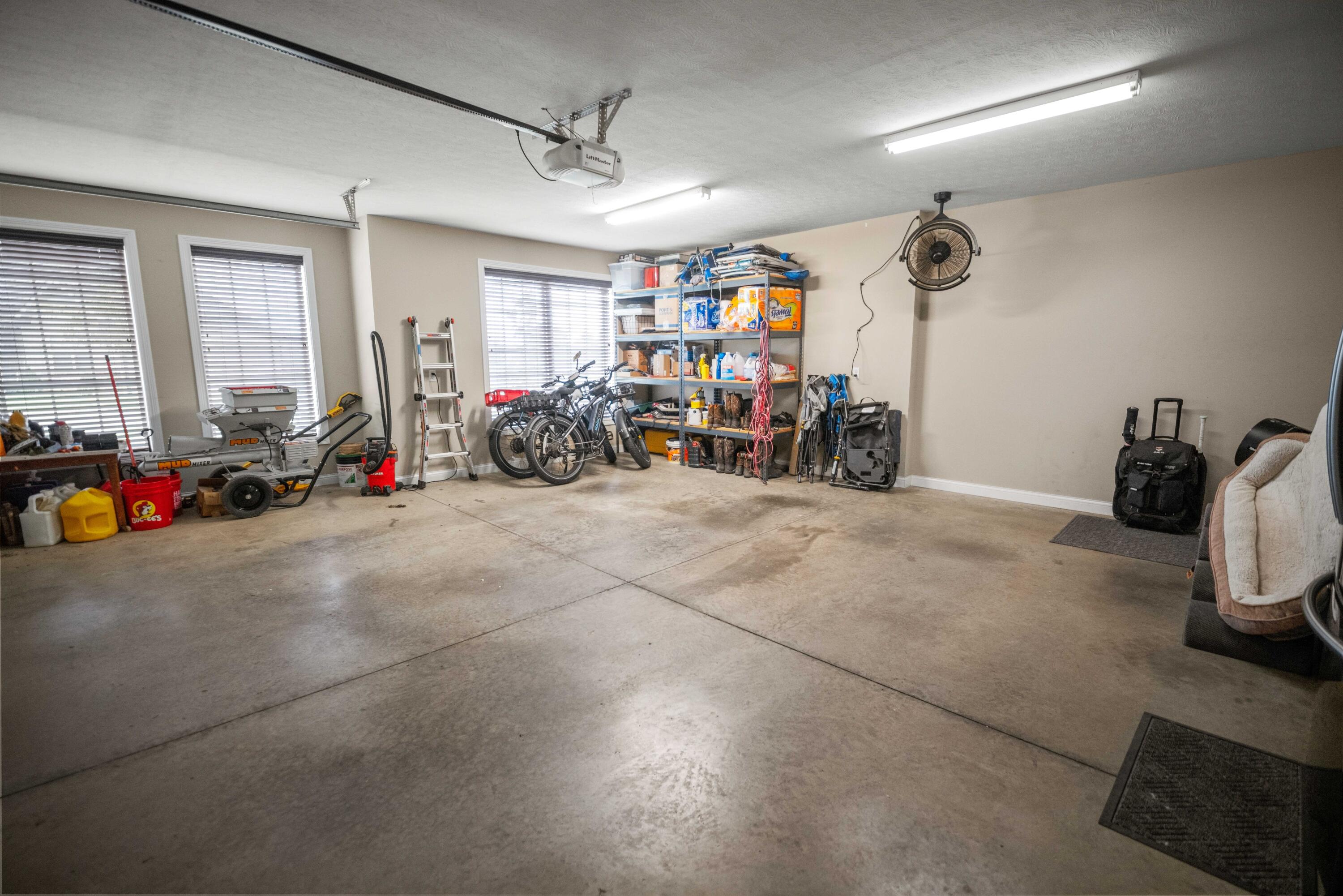 367 Natures Valley Drive Property Photo 40