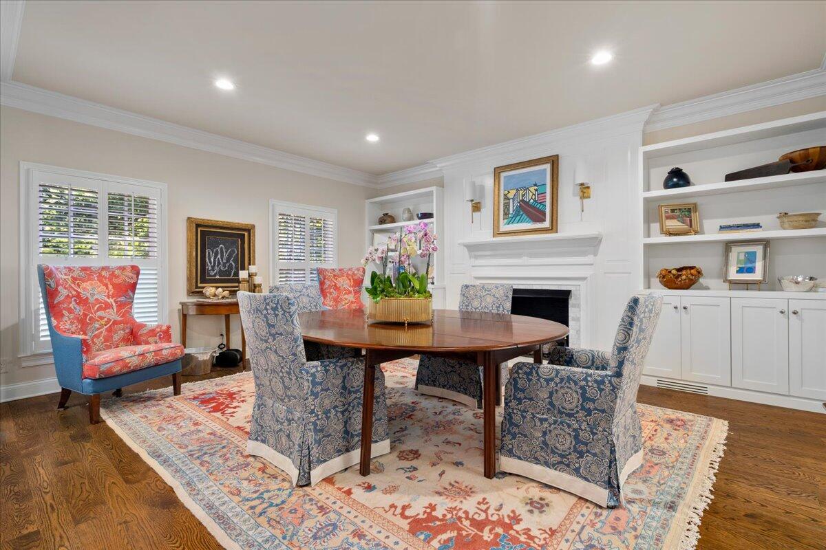 558 Central Avenue Property Photo 6