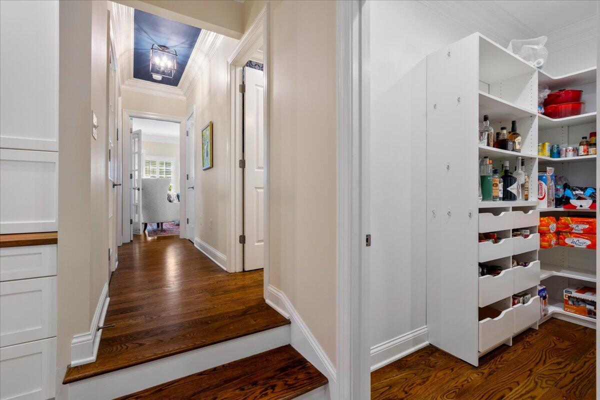 558 Central Avenue Property Photo 19