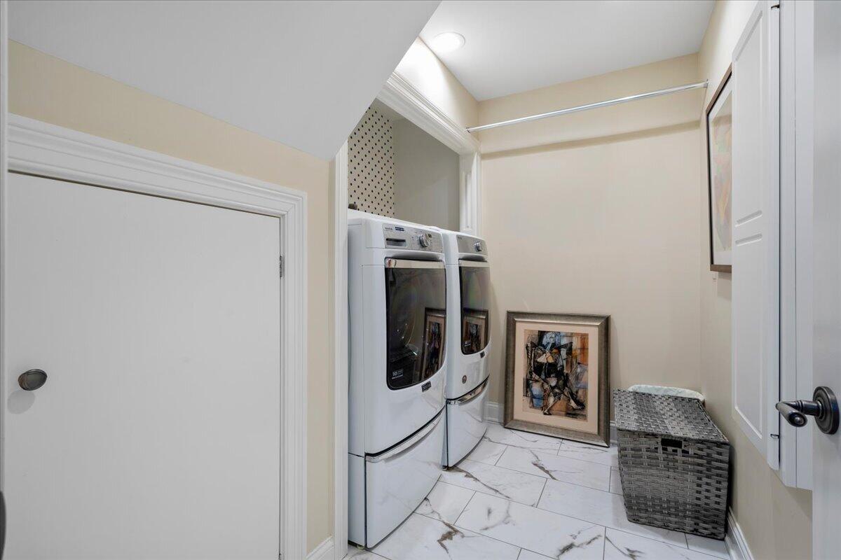 558 Central Avenue Property Photo 37