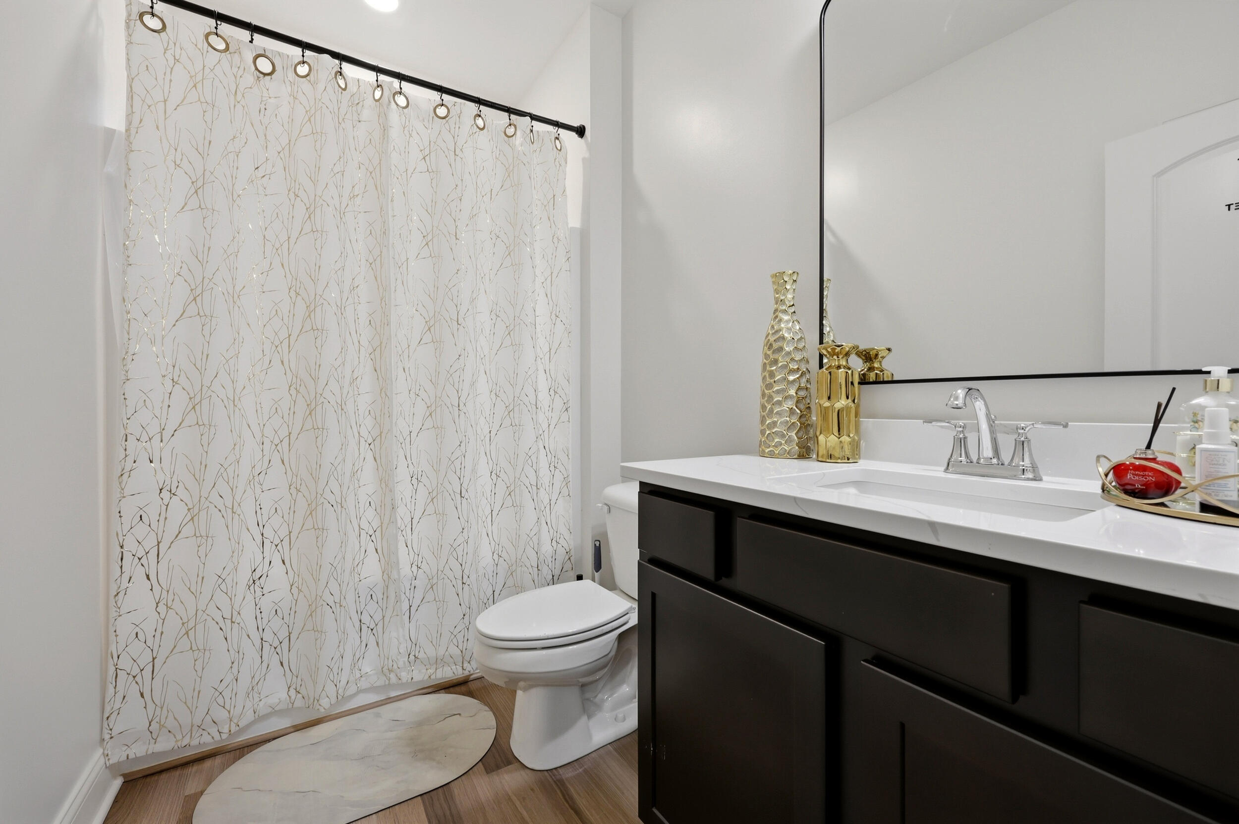592 Windflower Way Property Photo 4