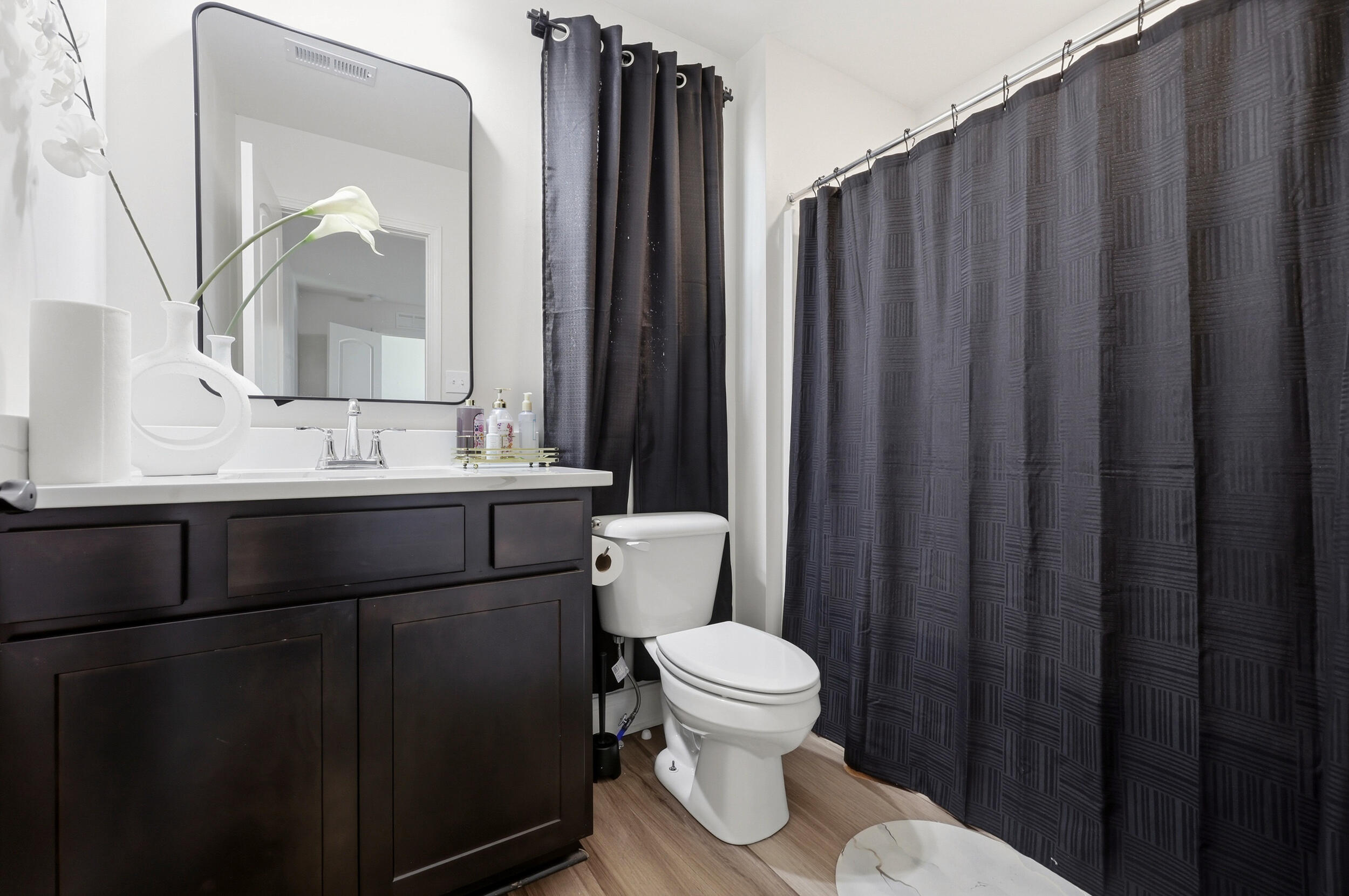 592 Windflower Way Property Photo 20