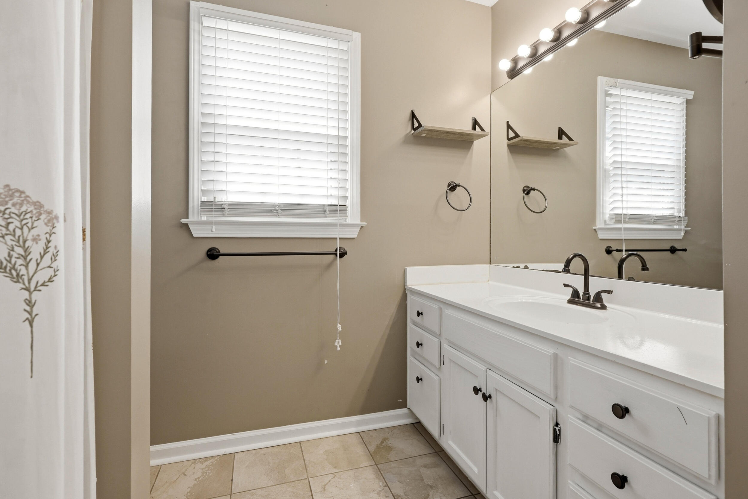 1122 Rockbridge Road Property Photo 28