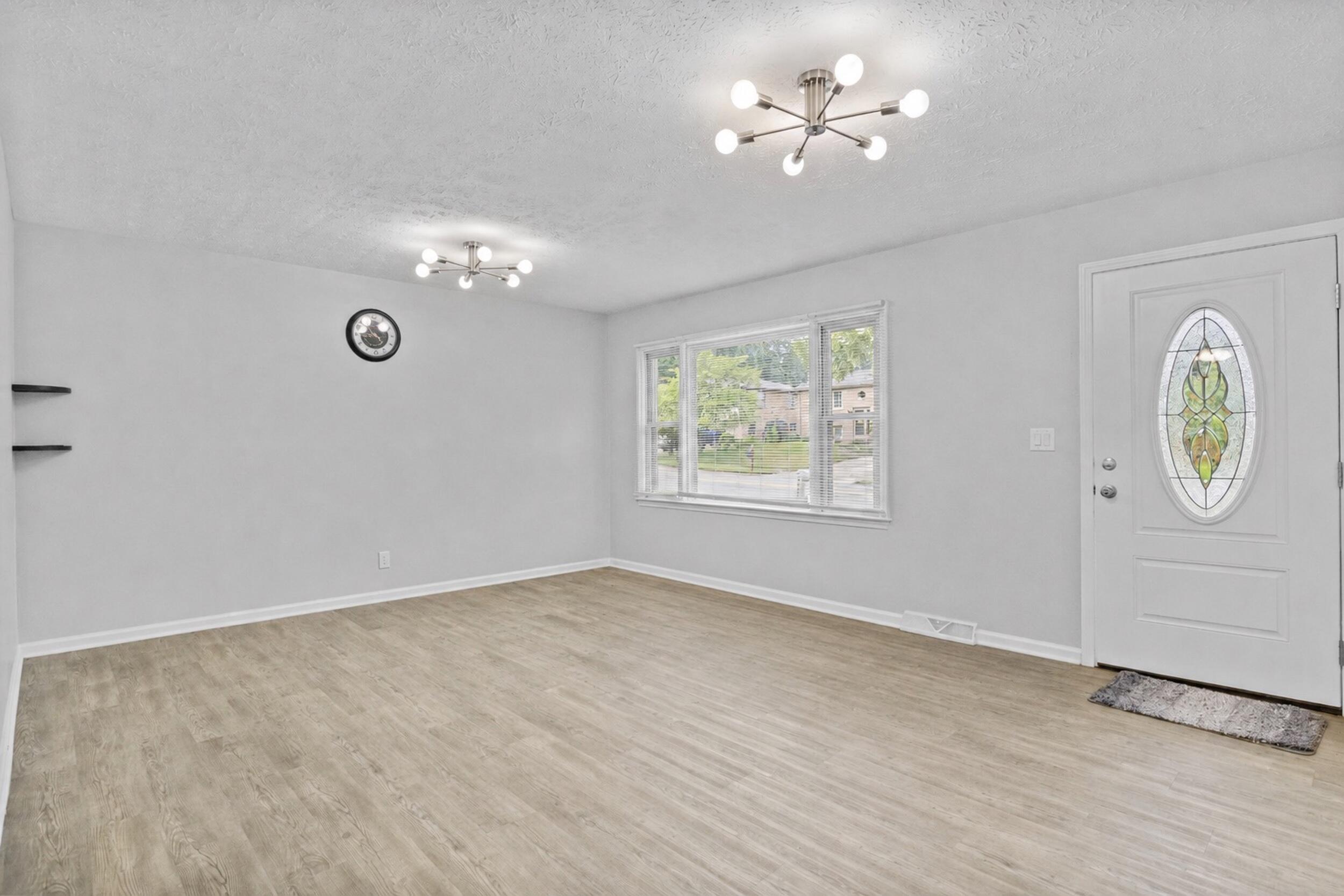 423 Monticello Boulevard Property Photo 4