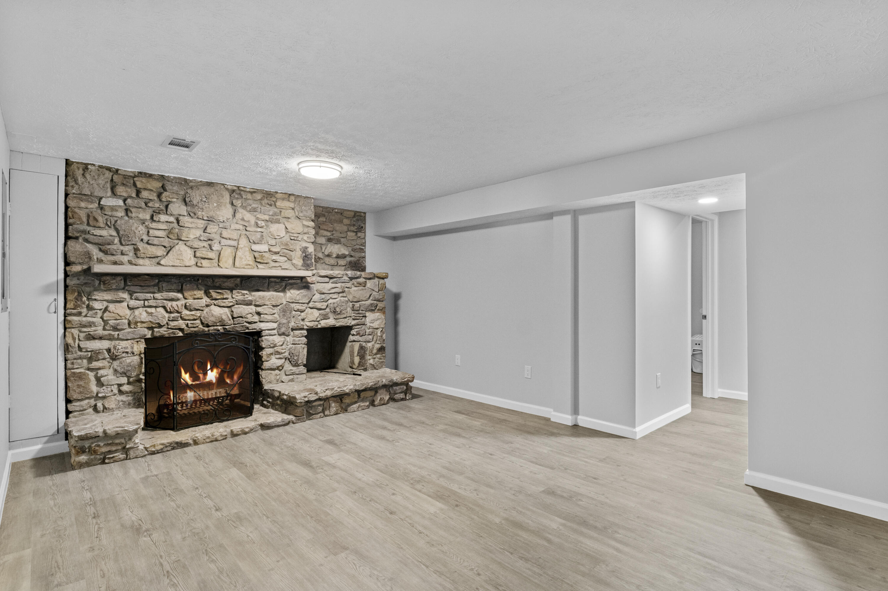 423 Monticello Boulevard Property Photo 29