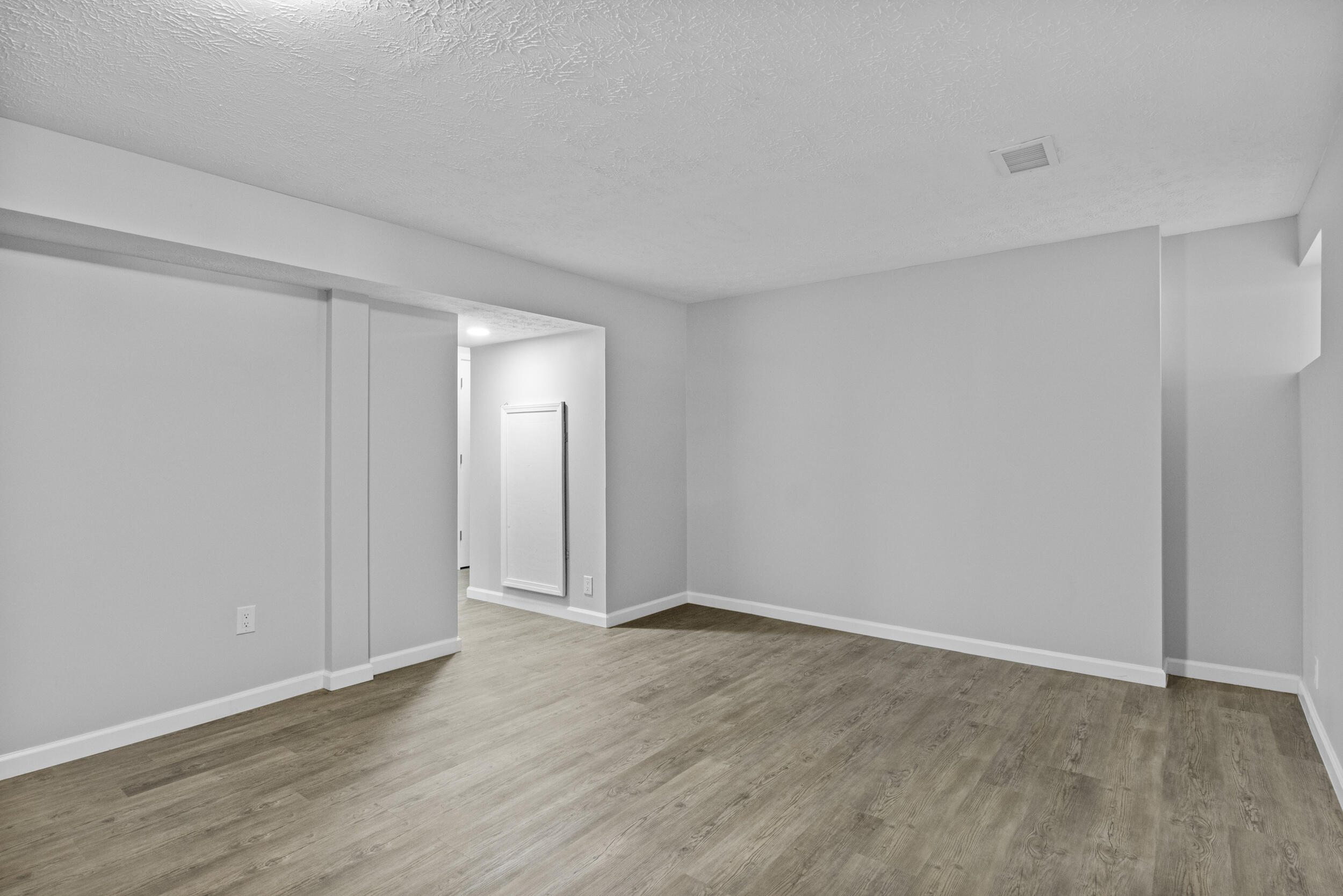 423 Monticello Boulevard Property Photo 33