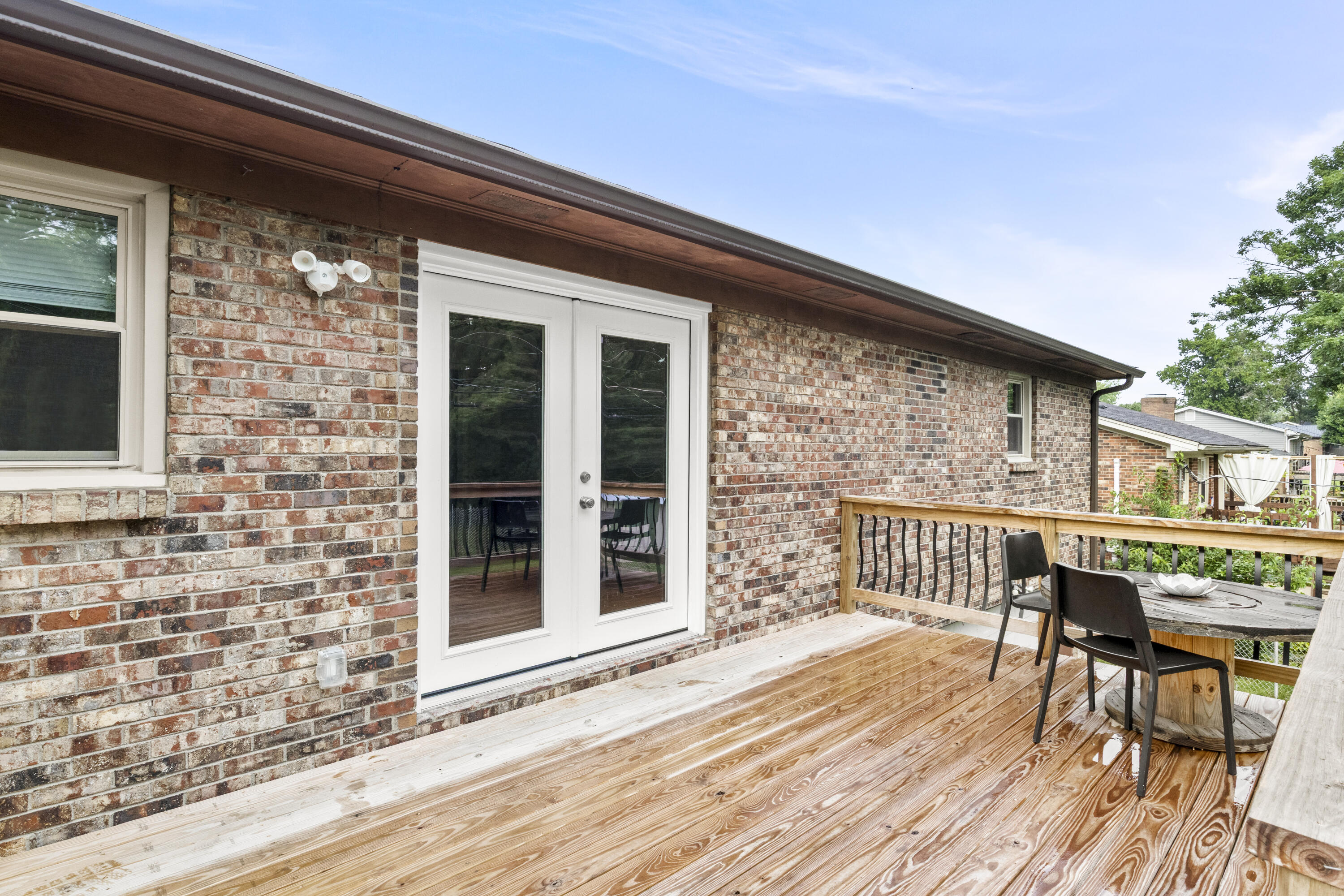 423 Monticello Boulevard Property Photo 41