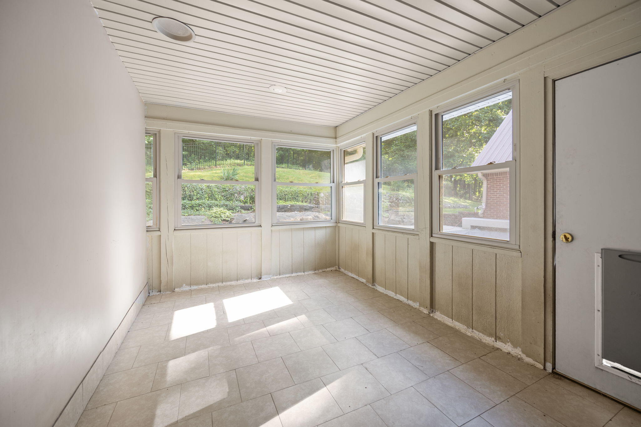78 Woodhaven Court Property Photo 23