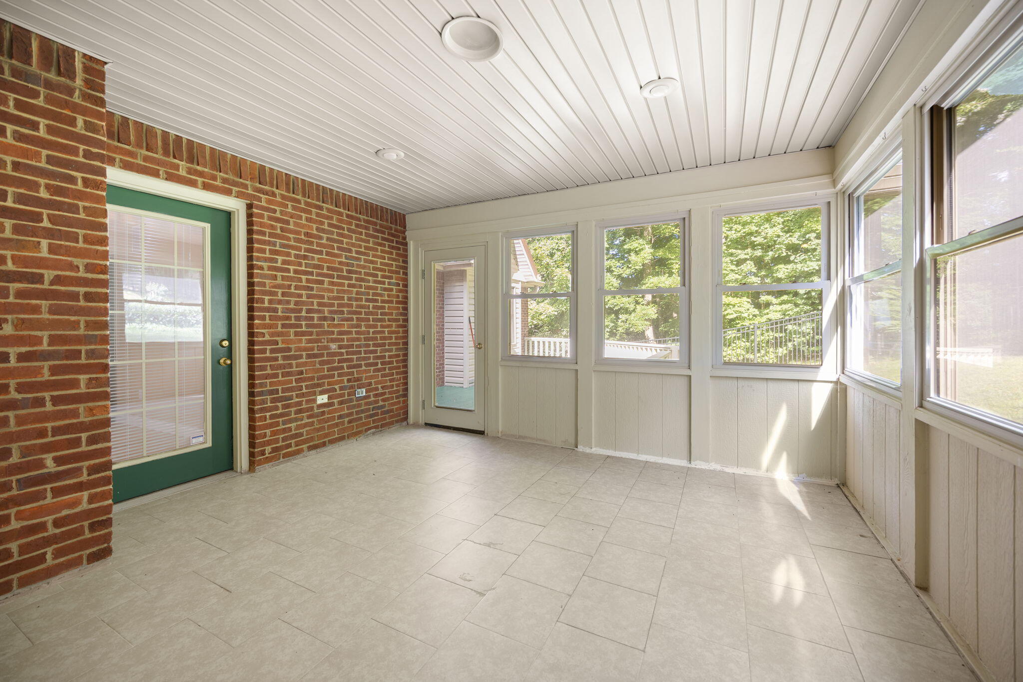 78 Woodhaven Court Property Photo 25