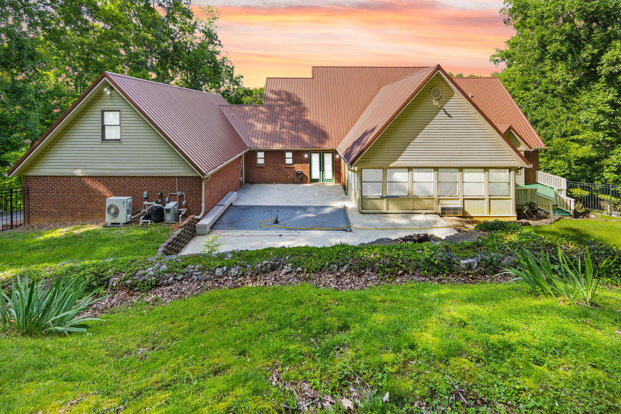 78 Woodhaven Court Property Photo 44
