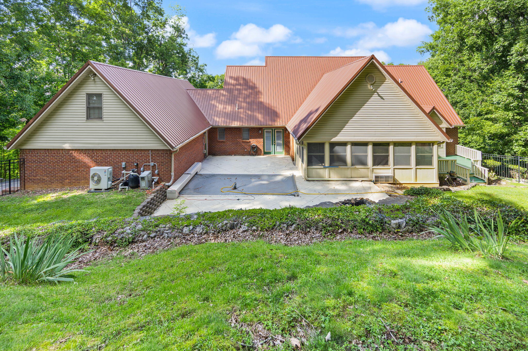 78 Woodhaven Court Property Photo 46