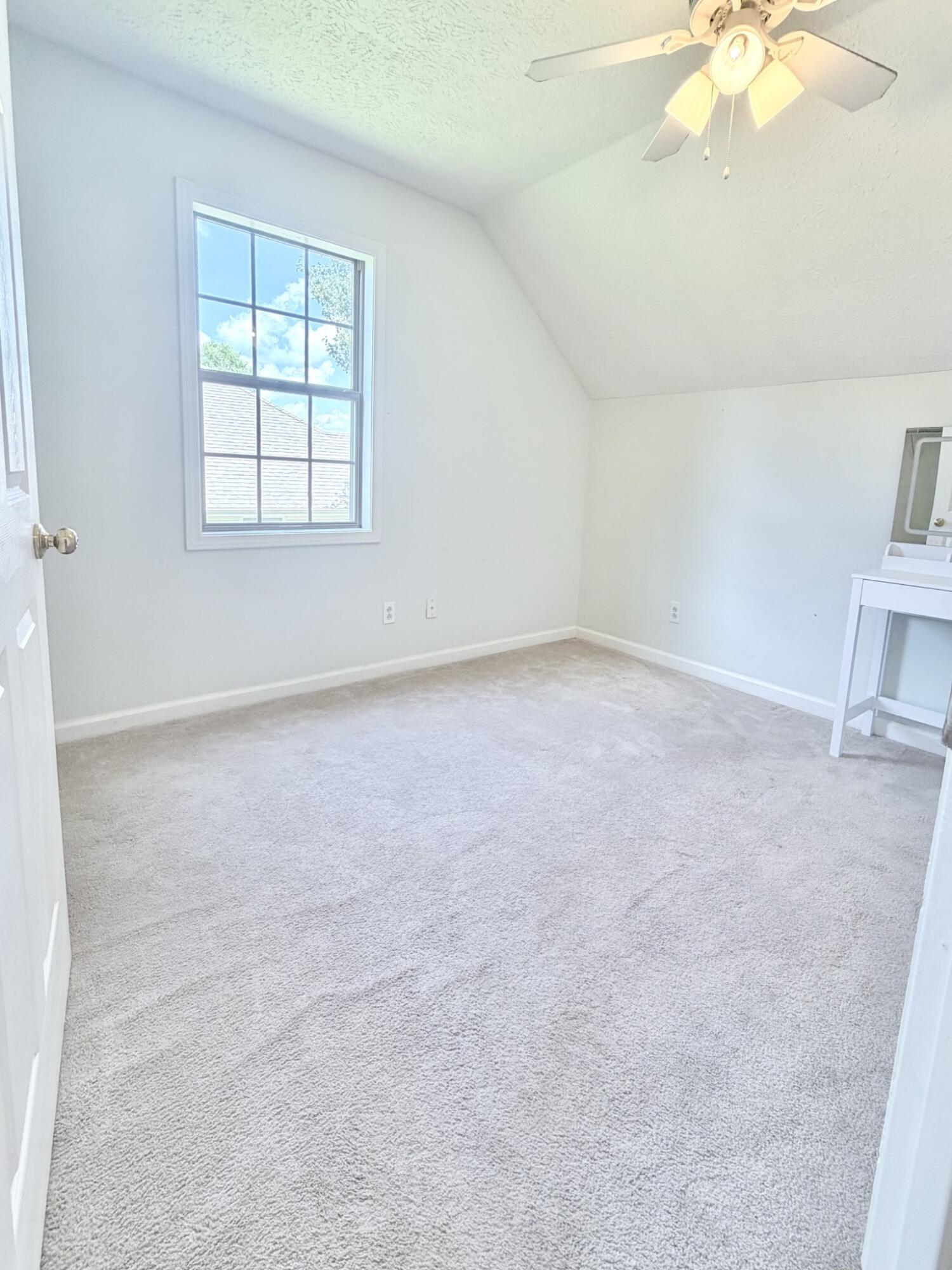 515 Ashbury Circle Property Photo 47