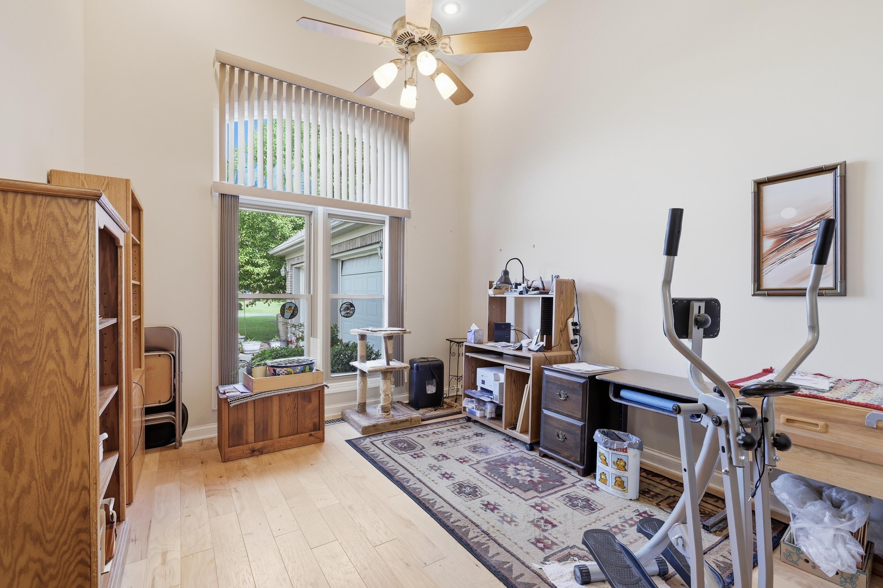486 Washington Drive Property Photo 8
