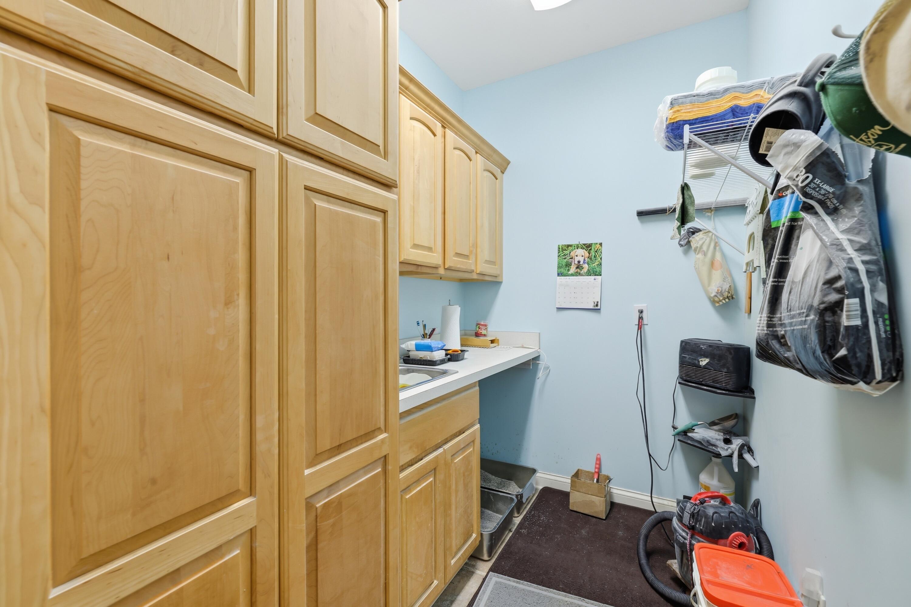 486 Washington Drive Property Photo 36