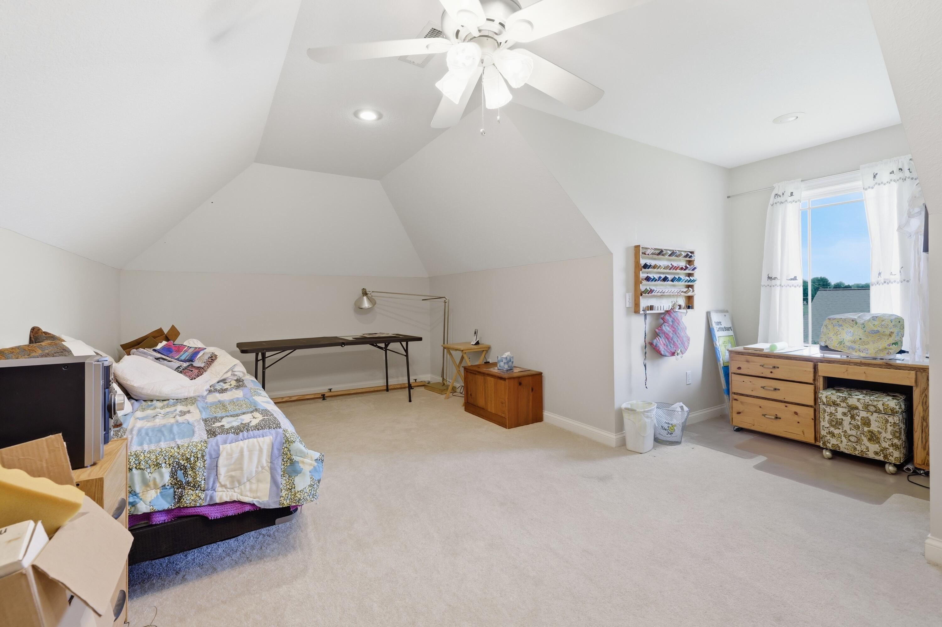 486 Washington Drive Property Photo 38