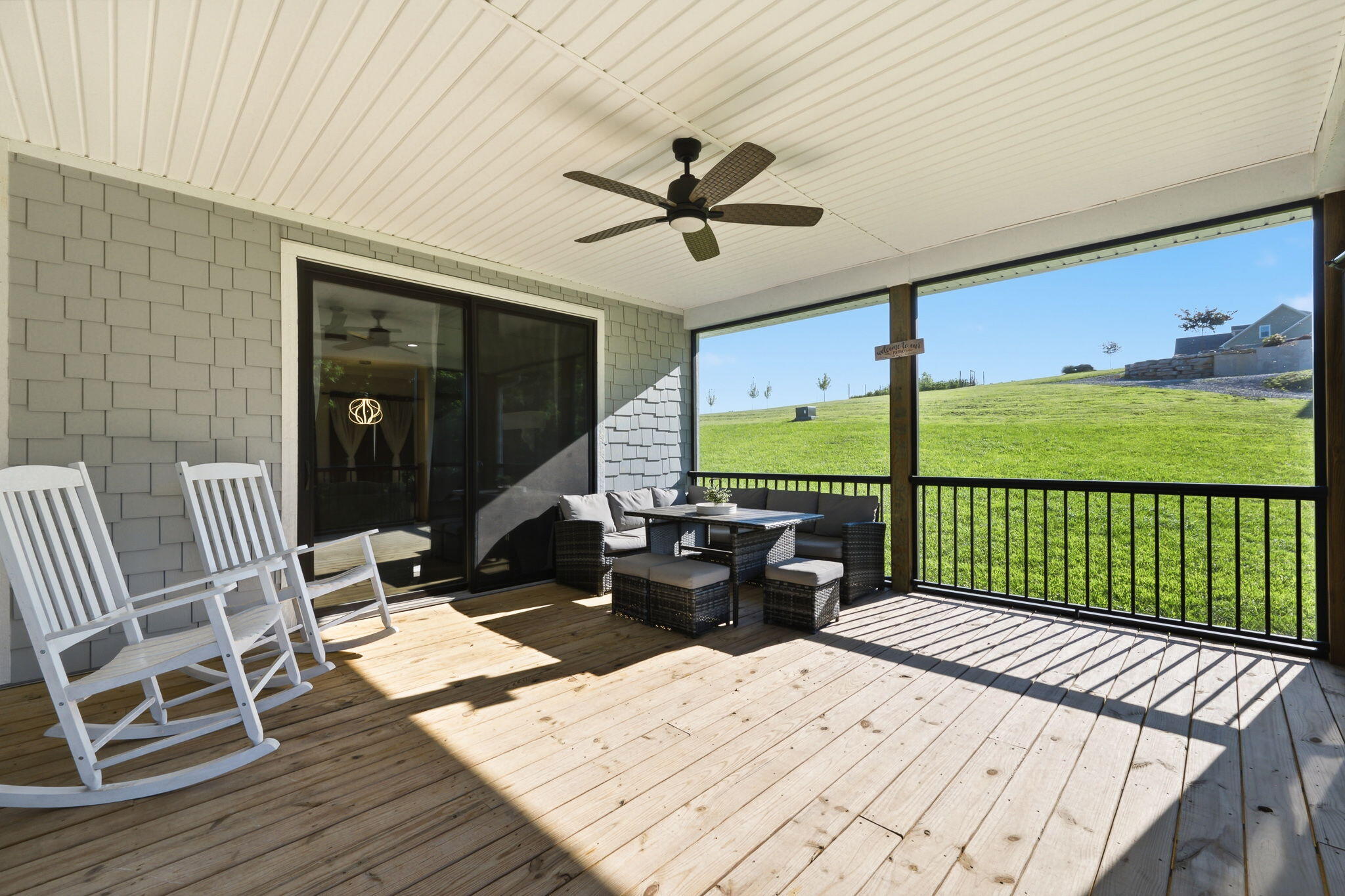 975 Lakeside Drive Property Photo 43