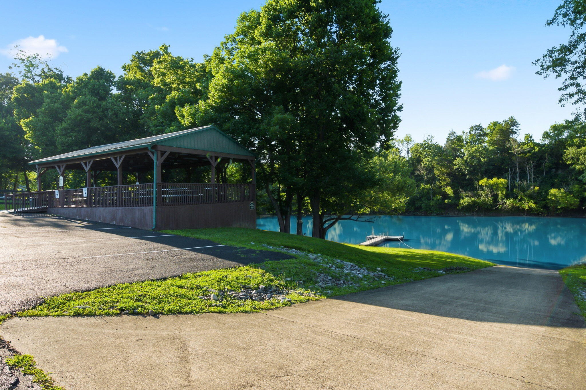 975 Lakeside Drive Property Photo 61