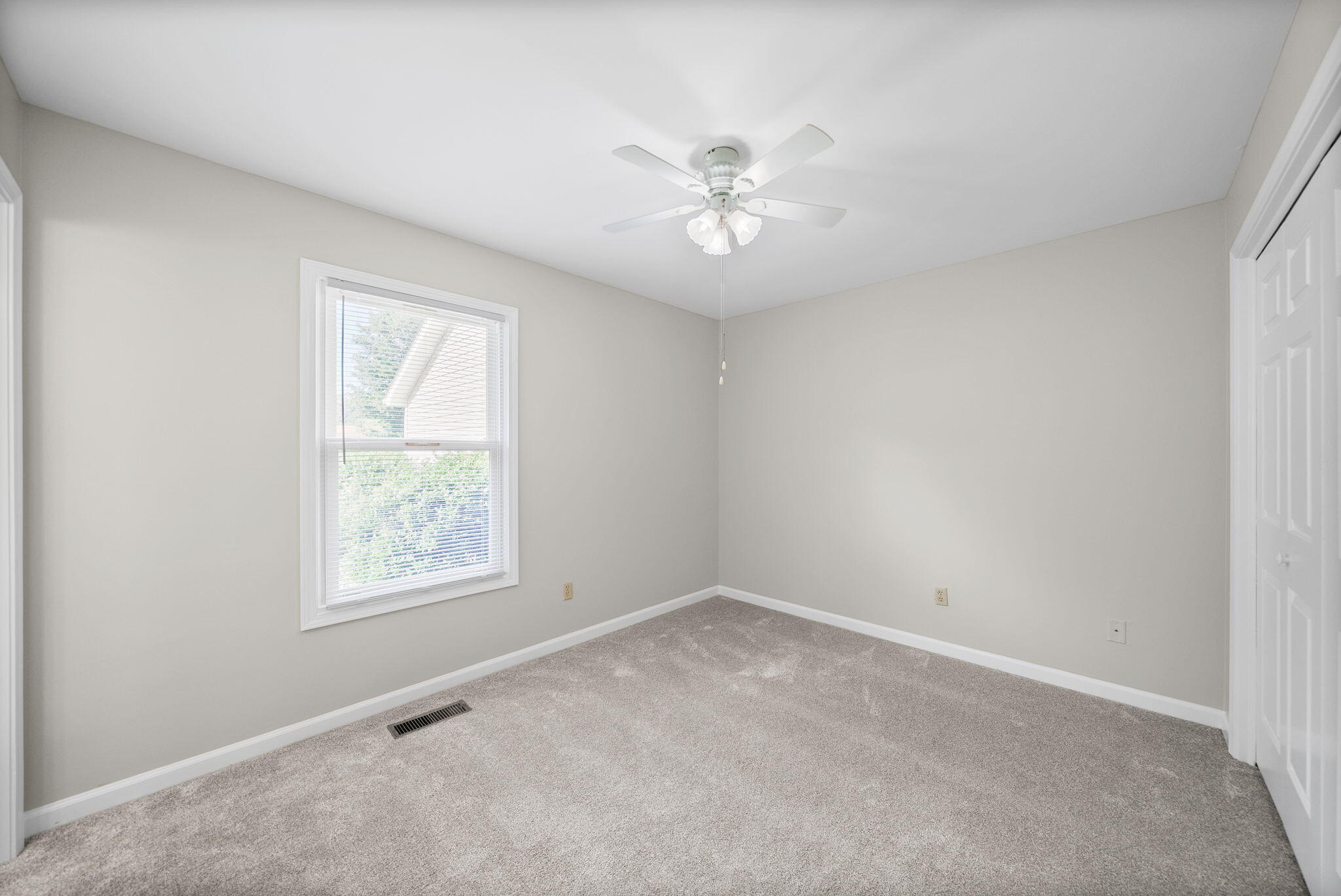 2949 Pawnee Drive Property Photo 17