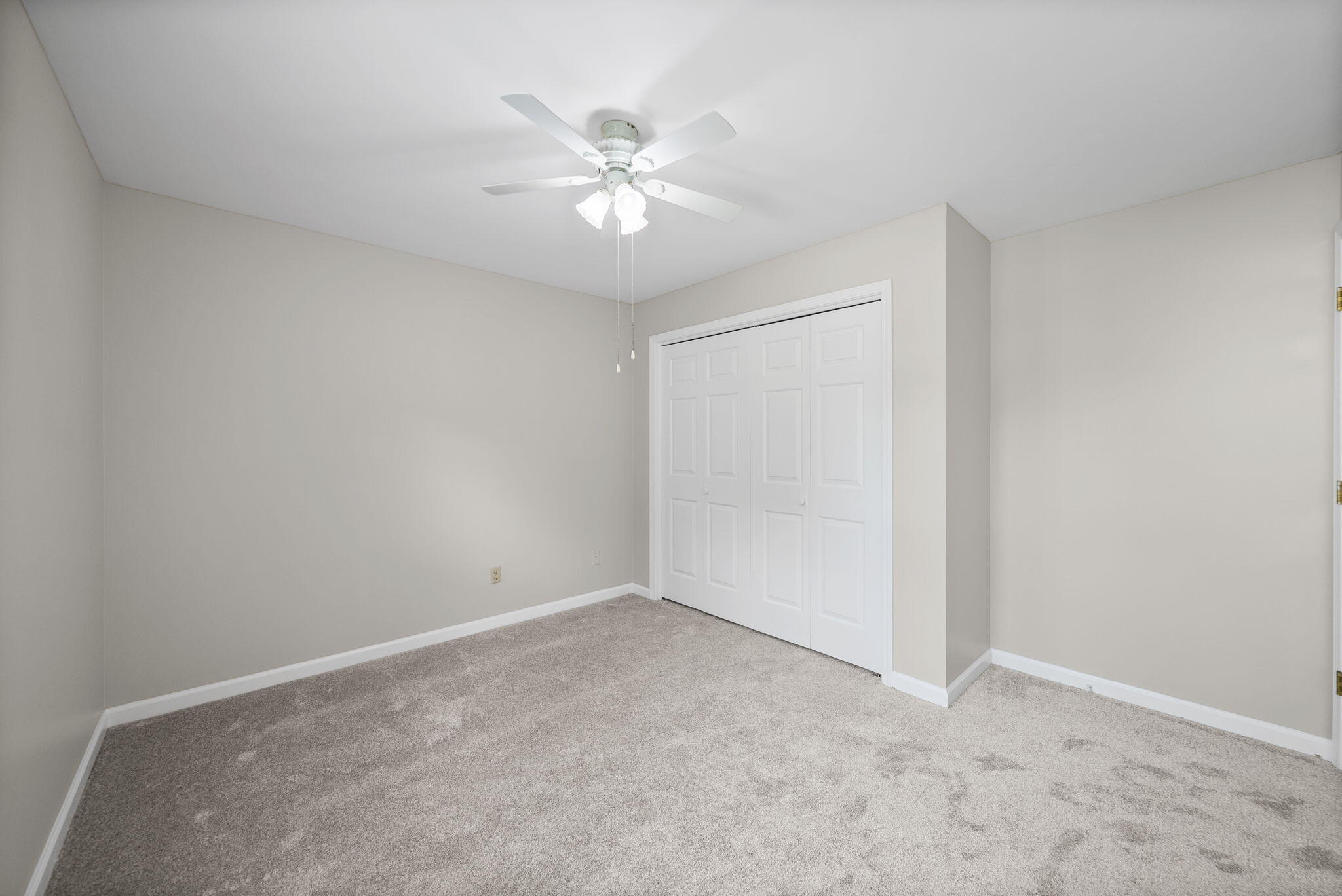 2949 Pawnee Drive Property Photo 18
