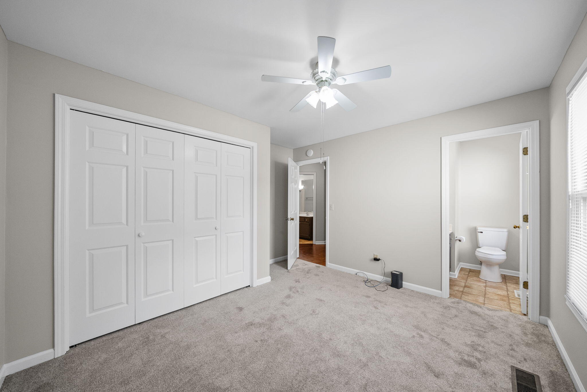 2949 Pawnee Drive Property Photo 19