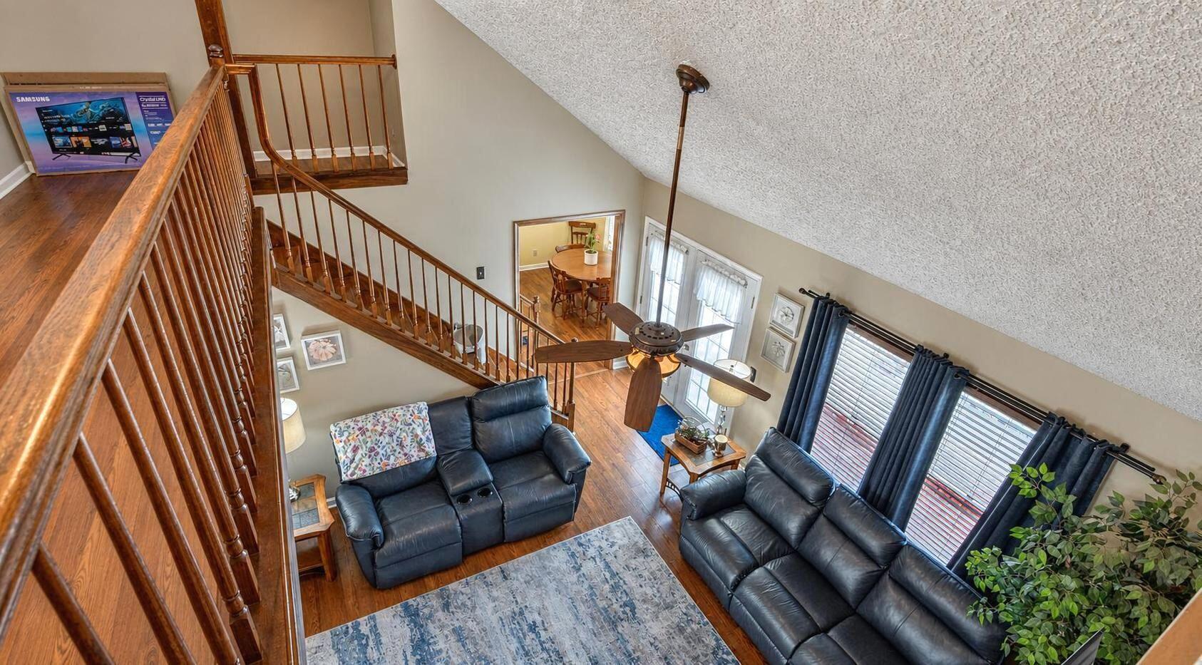 1079 Ashley Way Property Photo 12