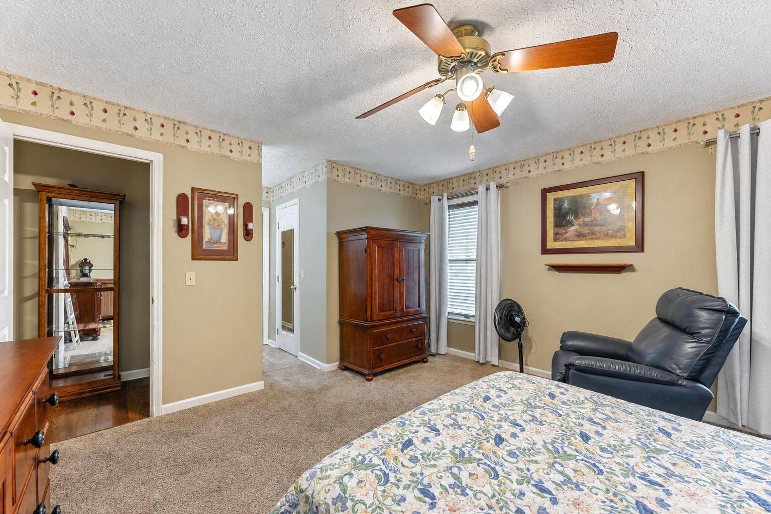 1079 Ashley Way Property Photo 21