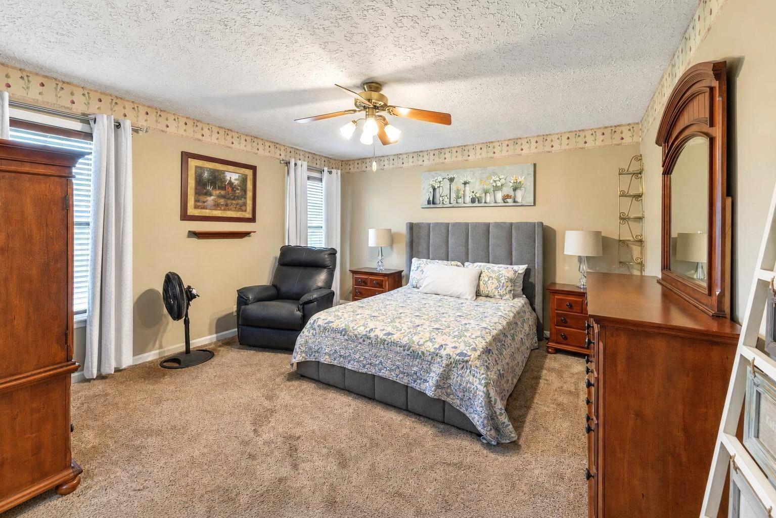 1079 Ashley Way Property Photo 22