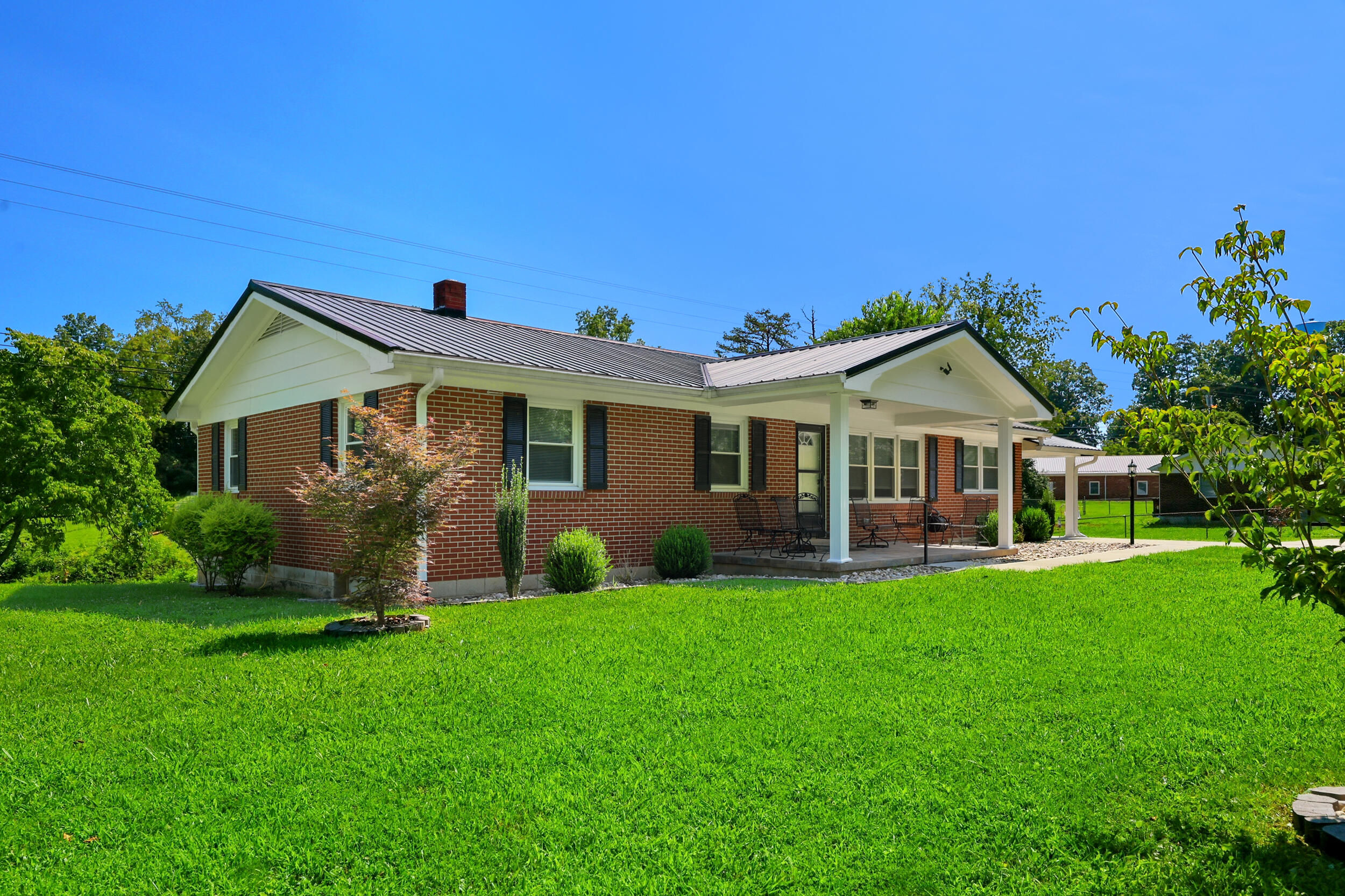 1168 Ky-587 Property Photo 5