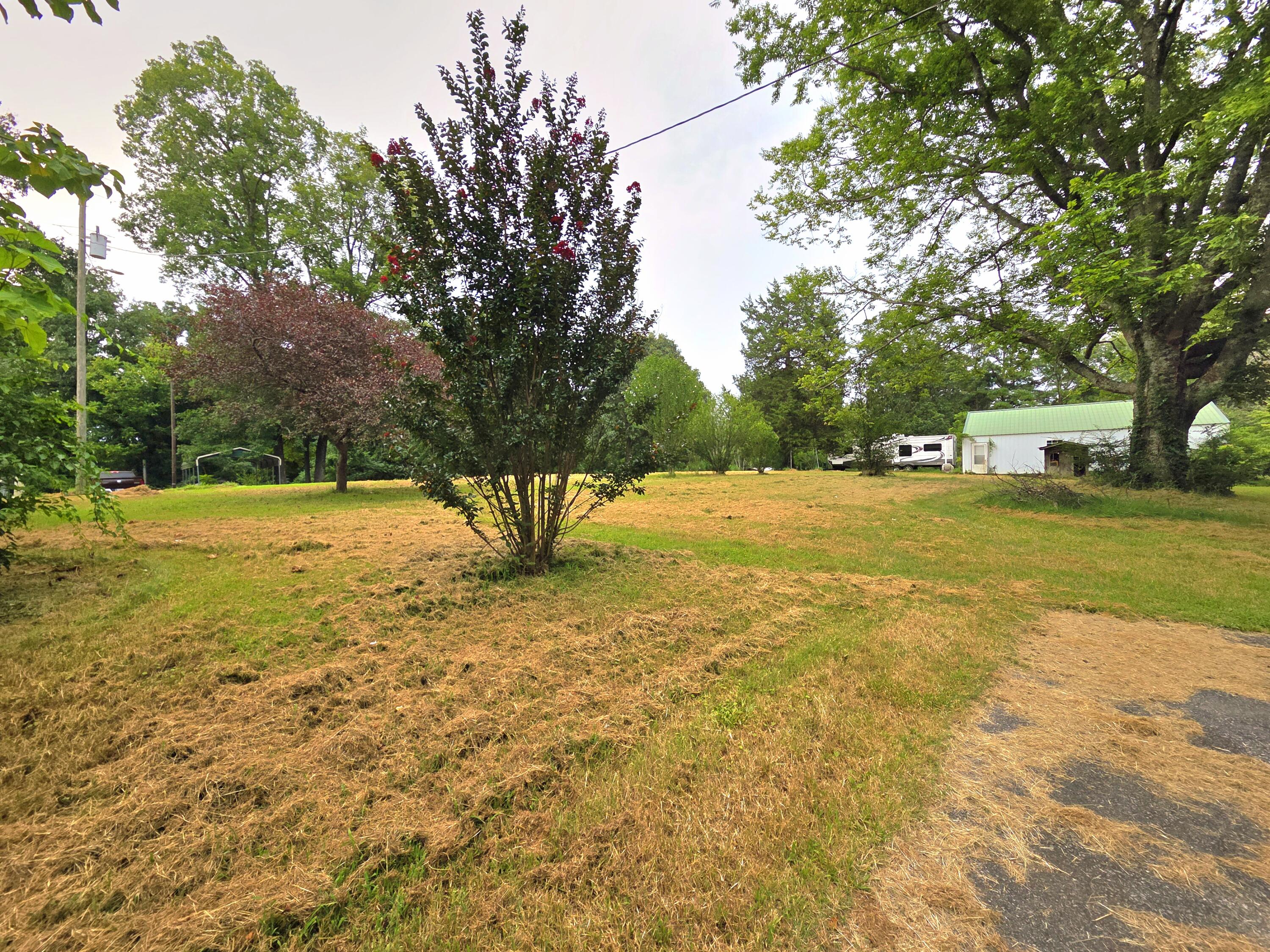 642 Oakley Road Property Photo 10