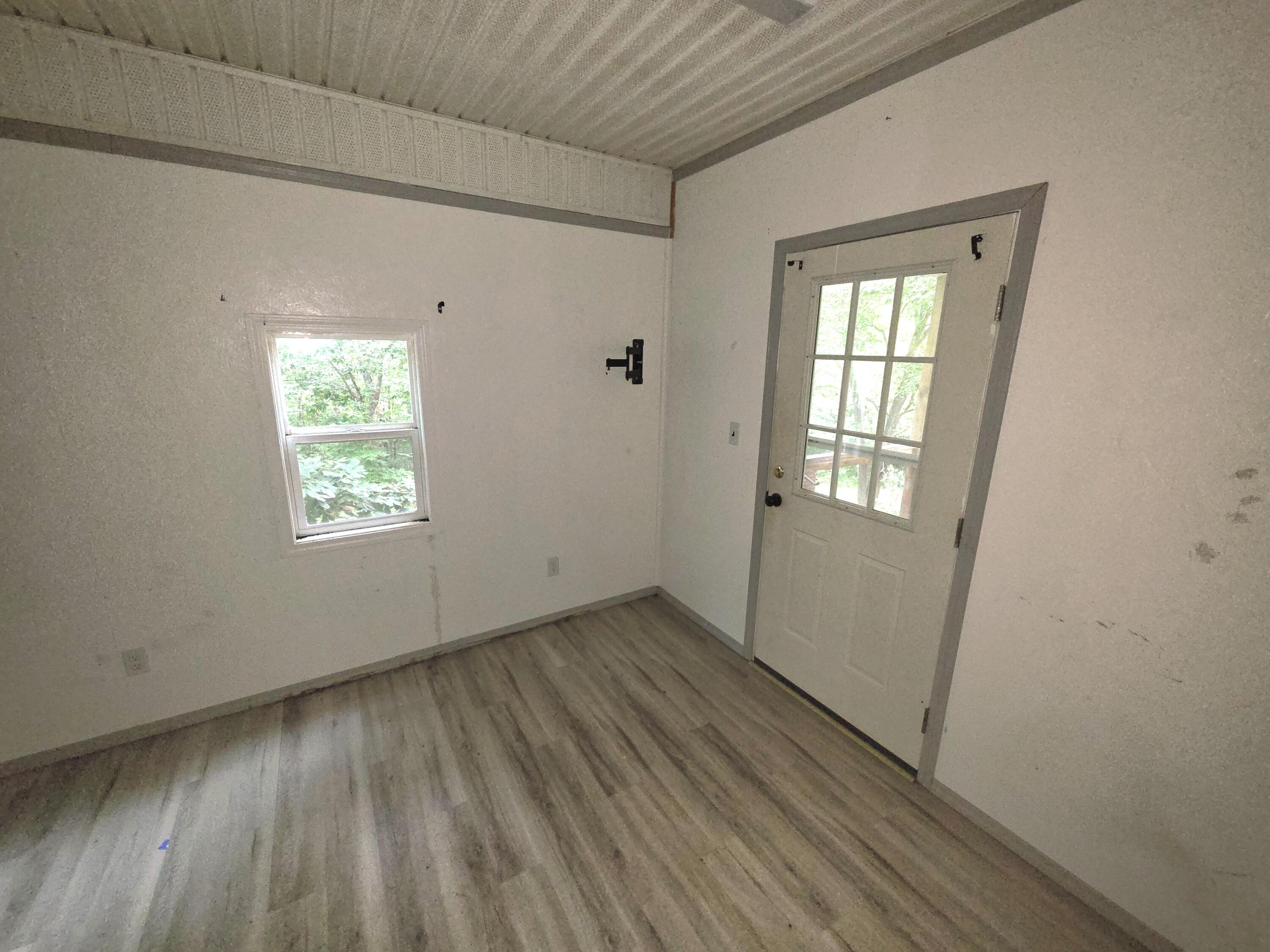642 Oakley Road Property Photo 11