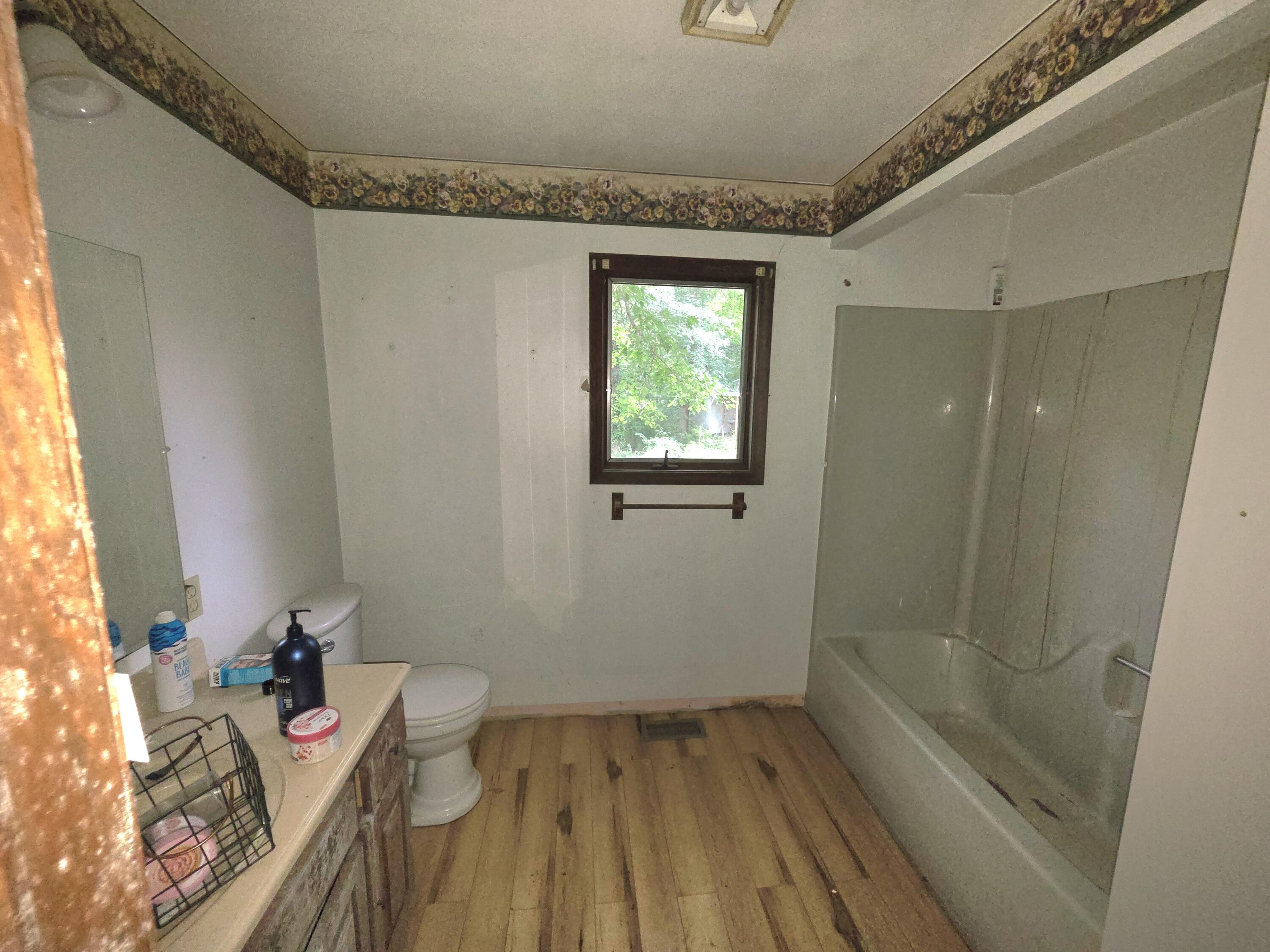 642 Oakley Road Property Photo 13